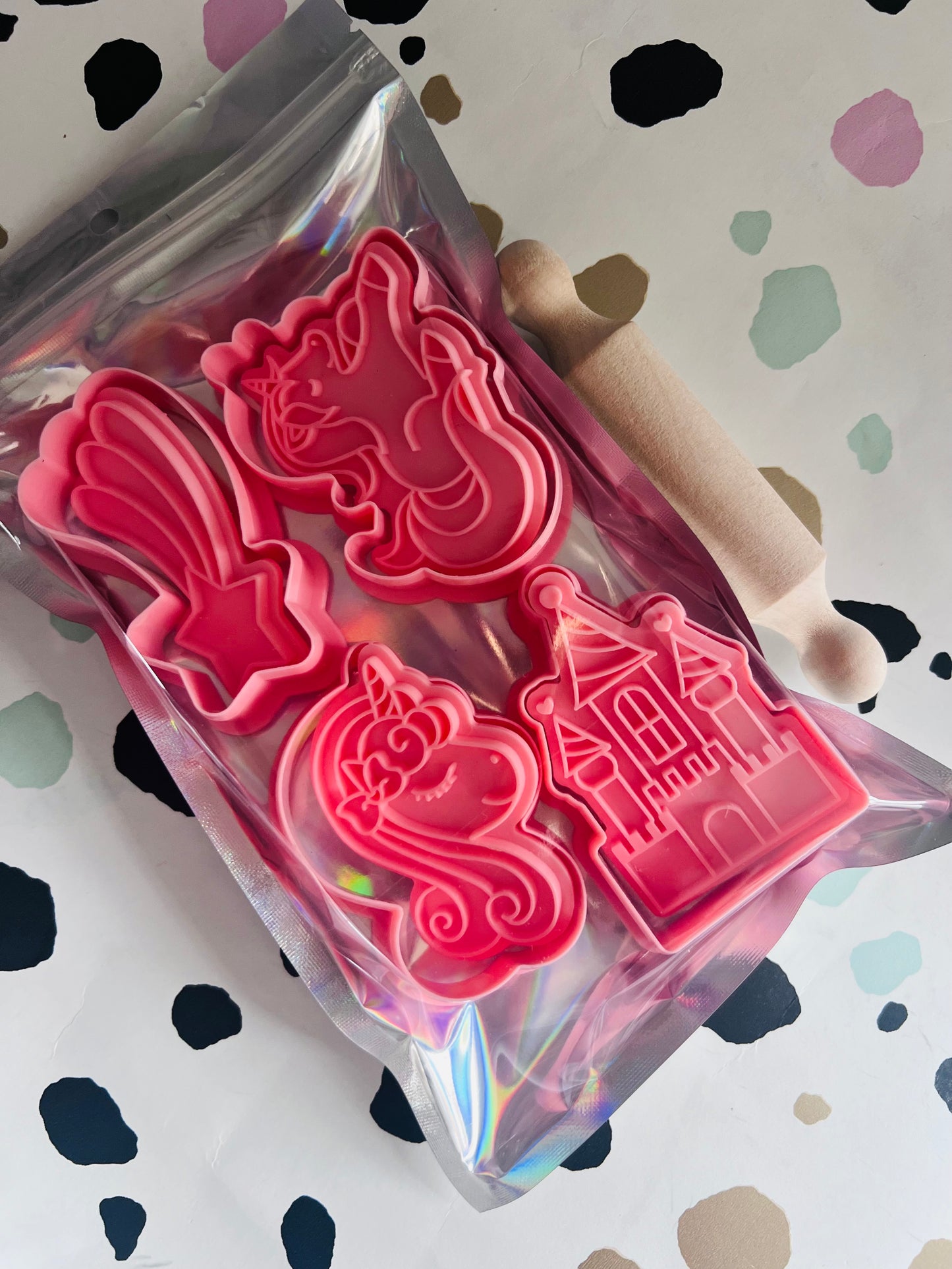 Princess modelling dough Shapes and cutters - Sensory Play - Semh - SEN - Home Education- Dough Fun - Eco Friendly children’s gifts - Gift ideas for children - Party Favours - children’s Crafts