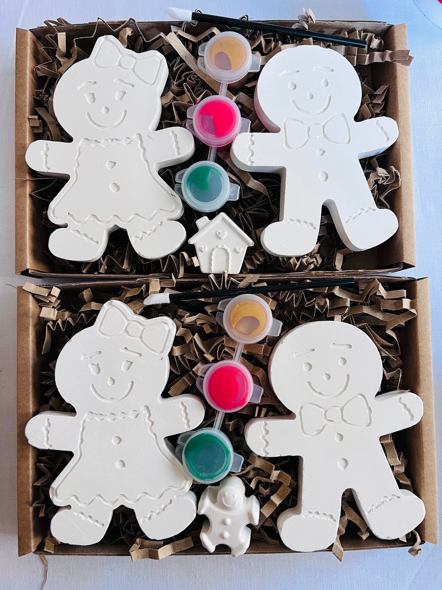 Paint your own gingerbread Christmas decorations - Christmas Eve box - Christmas craft kit - Christmas activities- Christmas craft ideas - children’s Christmas gifts - children’s Christmas stocking ideas