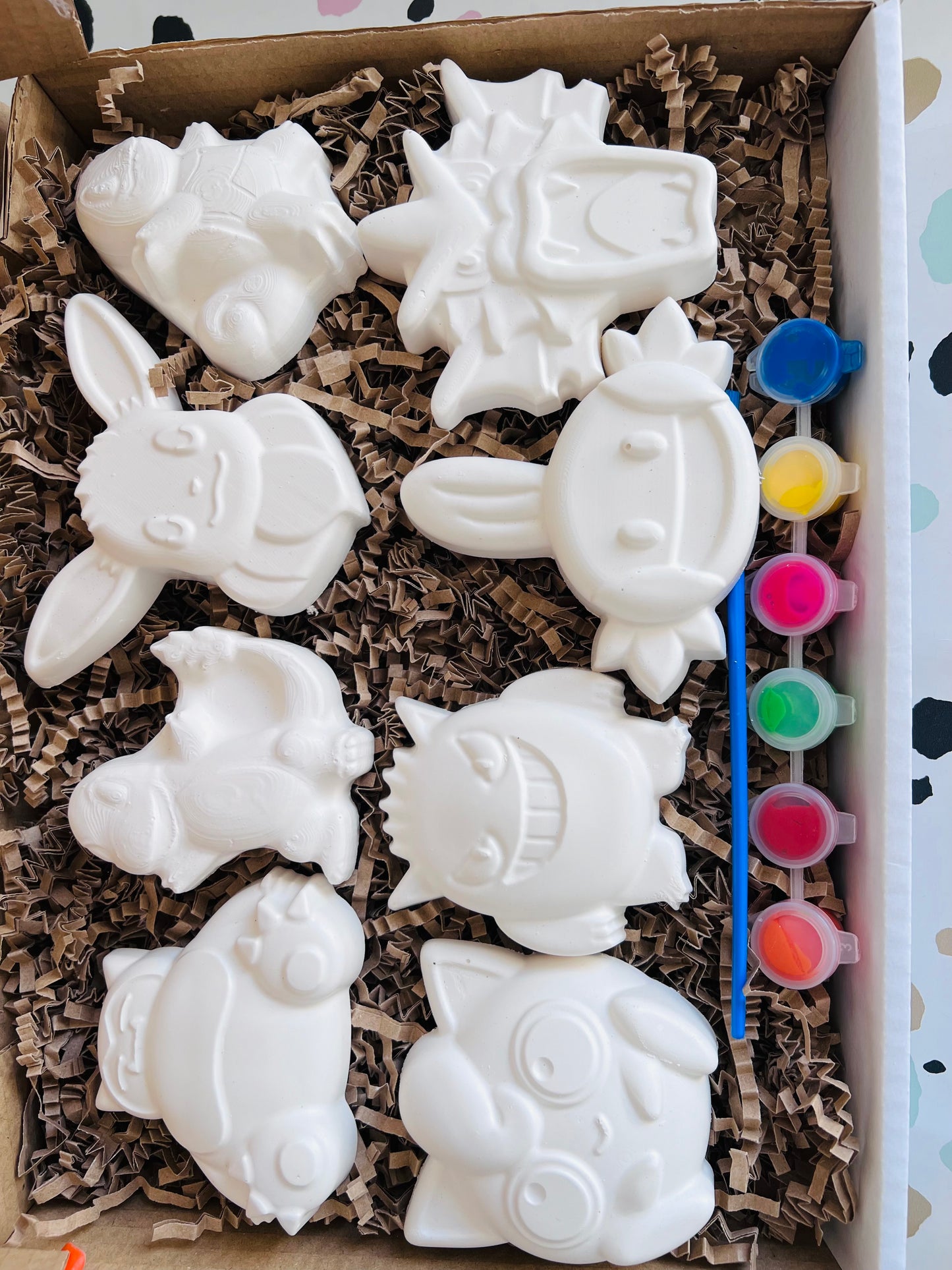 Pokee characters inspired plaster of paris craft box - Activity set - Room decoration - Childrens Gifts - Gifts - Paintable - Painting