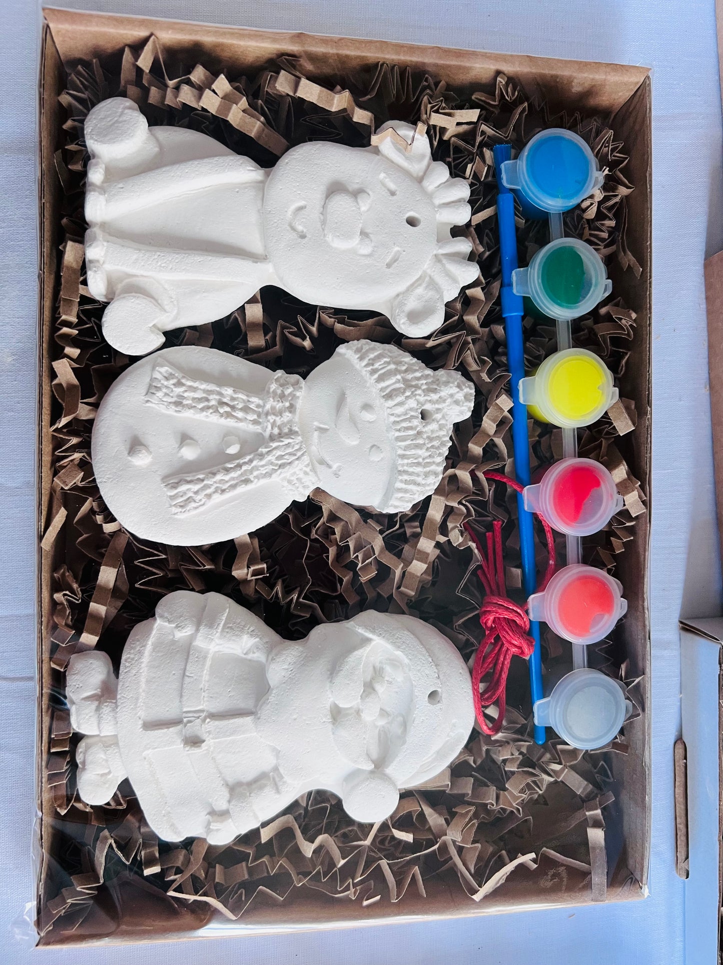 Paint your own 3pc Christmas hanging decorations - Christmas Eve box - Christmas craft kit - Christmas activities- Christmas craft ideas - children’s Christmas gifts - children’s Christmas stocking ideas