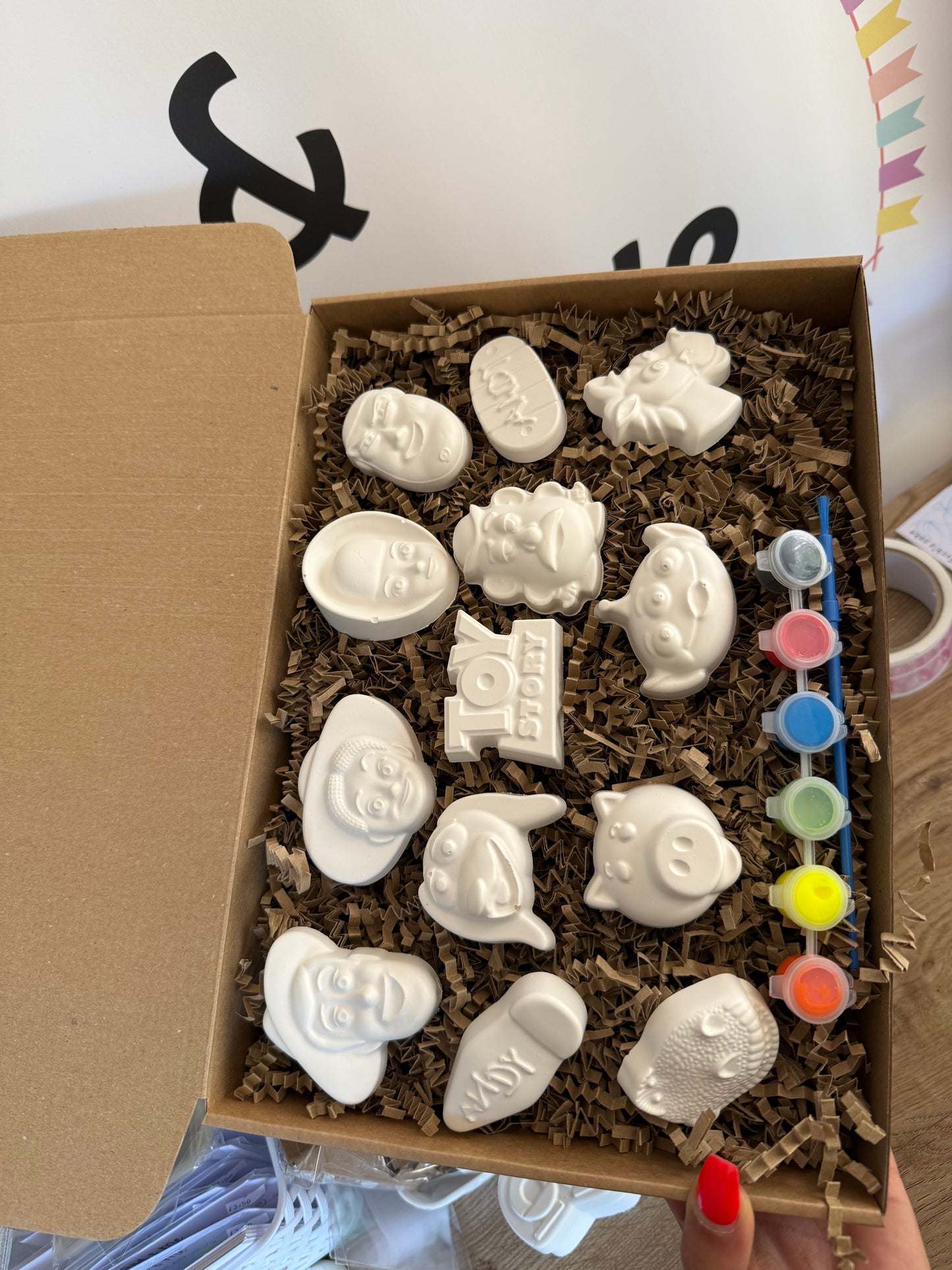 Cowboy and Friends inspired plaster of paris craft box - Activity set - Room decoration - Childrens Gifts - Gifts - Paintable - Painting