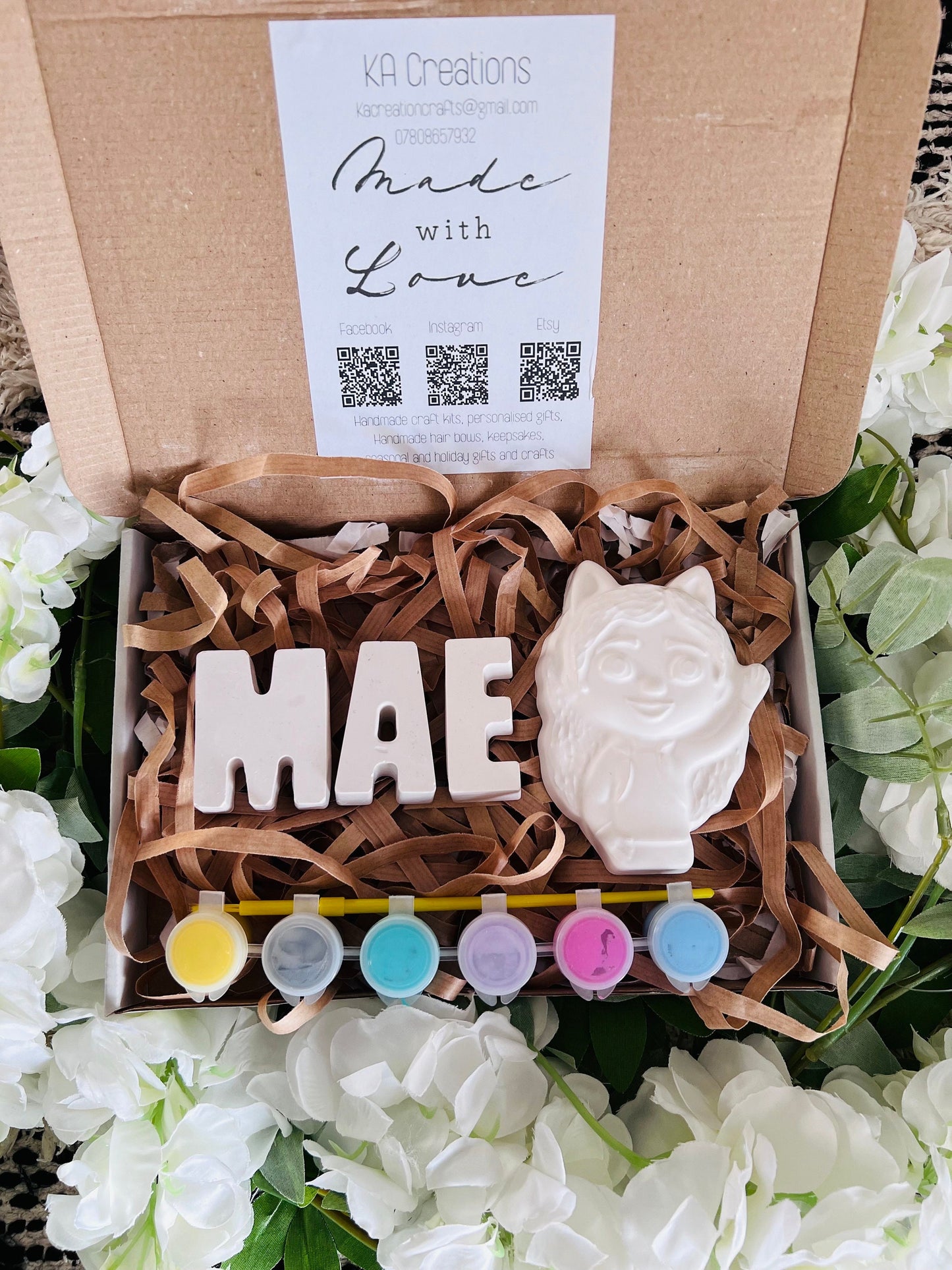 Paint your own name & Large Mould craft box - Activity set - Paintable gift - Childrens Gifts - Gift - Painting - Paintable - Personalised