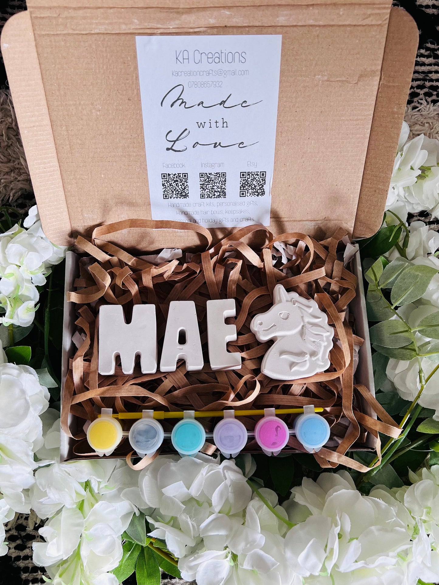 Paint your own name & Large Mould craft box - Activity set - Paintable gift - Childrens Gifts - Gift - Painting - Paintable - Personalised