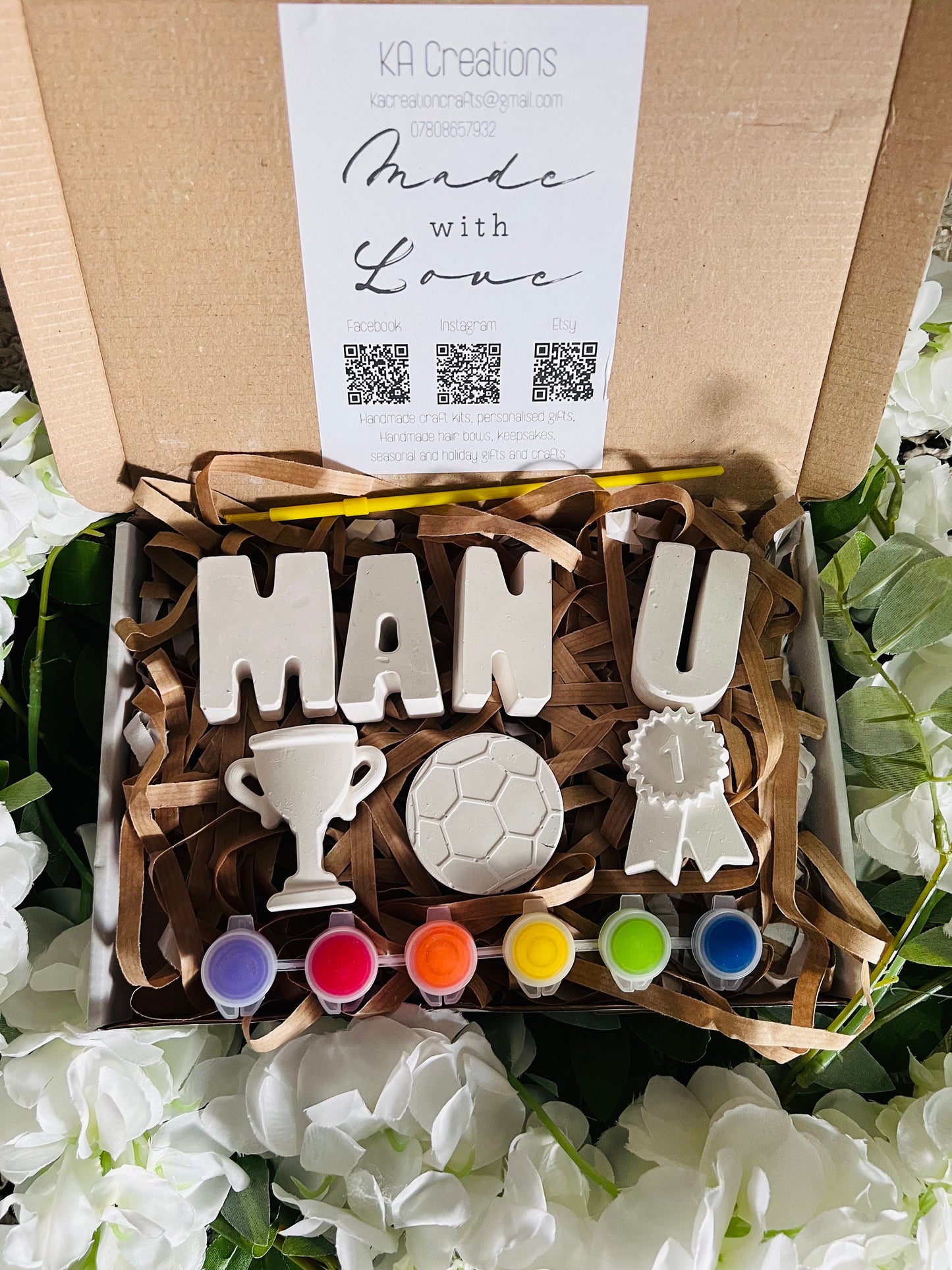 Football inspired plaster of paris craft box - Activity set - Room decoration - Childrens Gifts - Gifts - Paintable - Painting - football