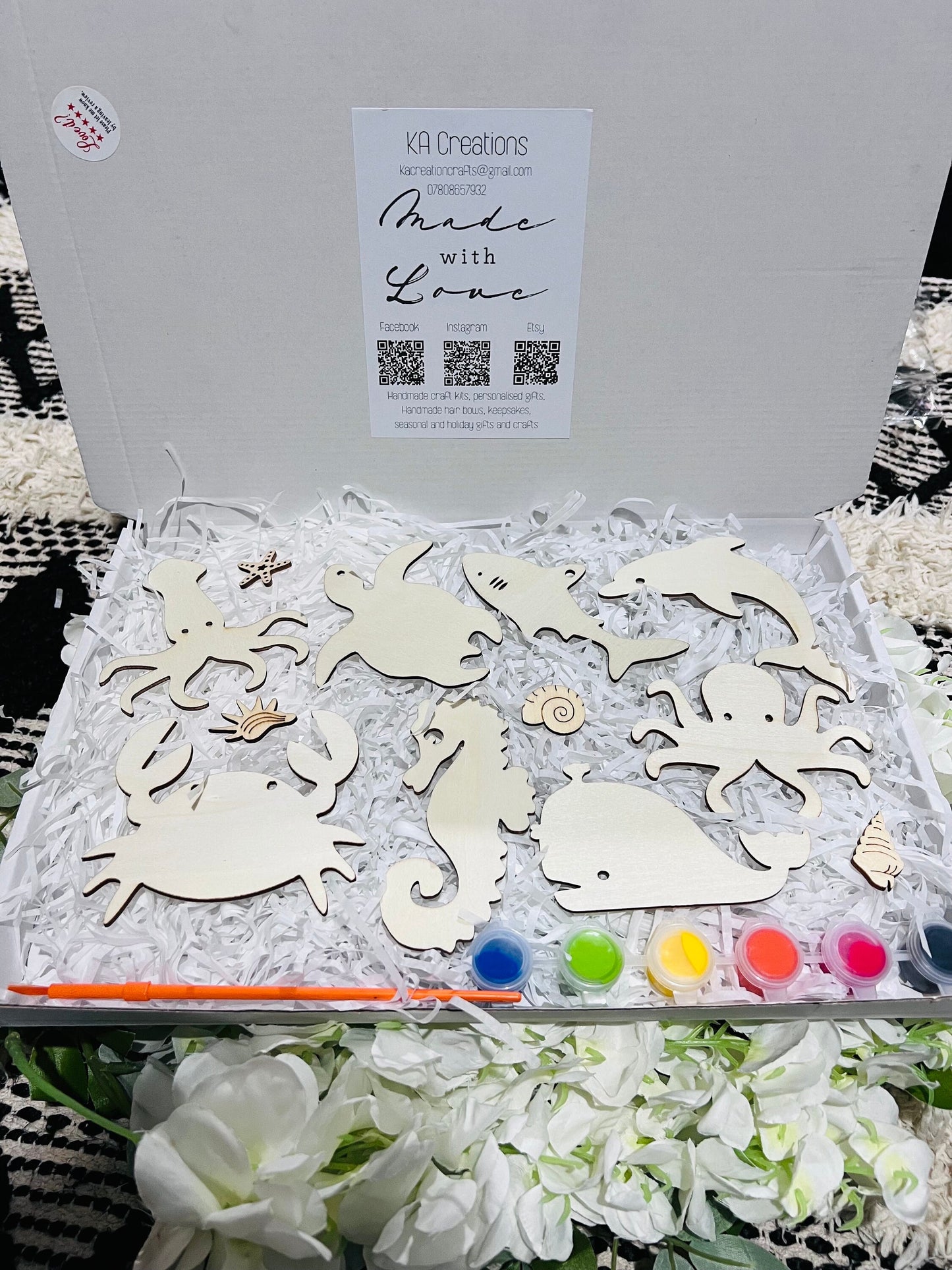 Paint your own Sea Creatures - Activity set - Room decoration - Childrens Gifts - Gift - Paintable - Painting - wooden crafts - Craft Kit