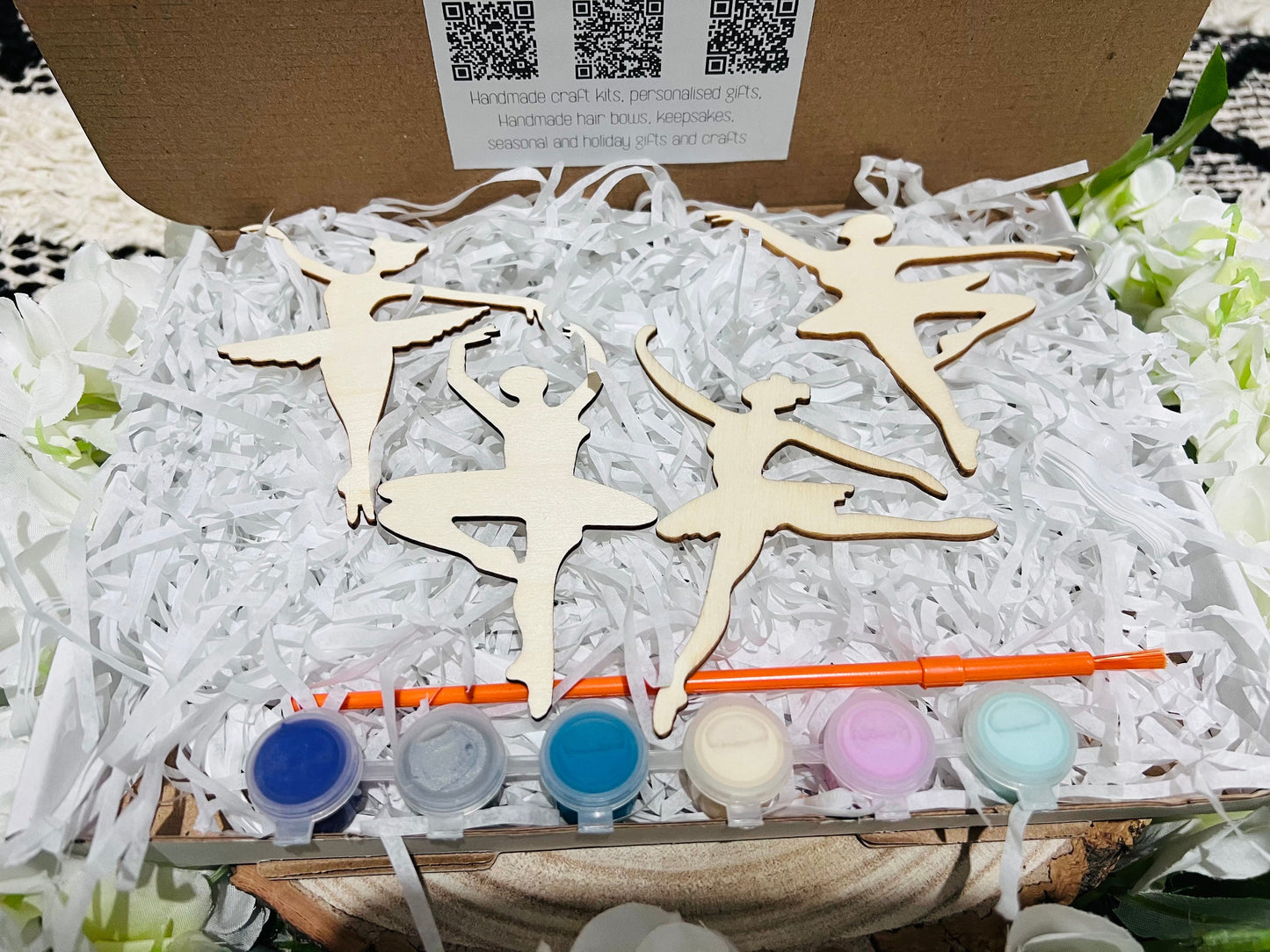 Paint your dance figures box - Activity set - Room decoration - Childrens Gifts - Gift - Wooden Craft - Paintable - Painting - crafts - Craft Kit - ballet
