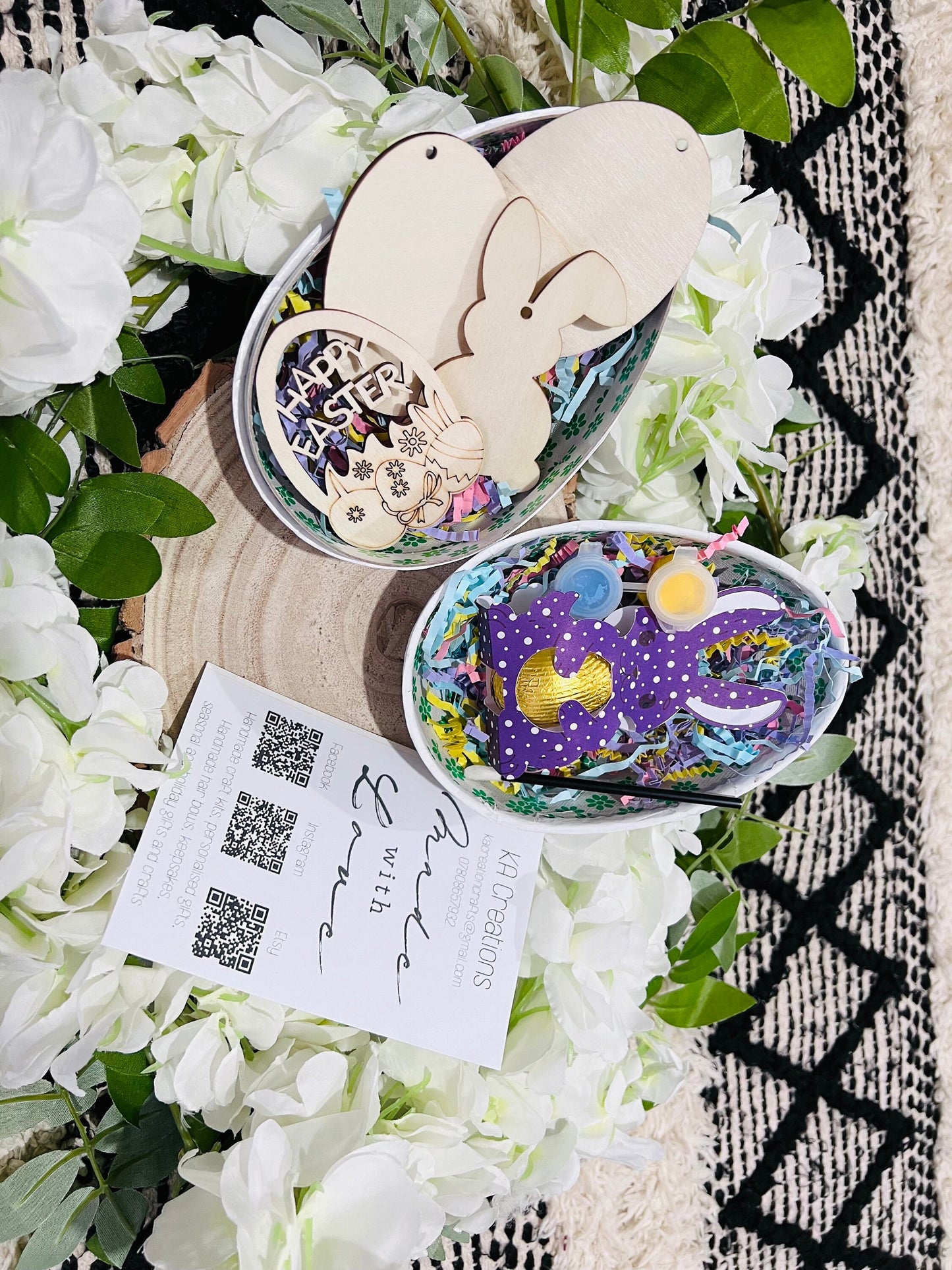 Paint your own Pre Filled Easter Egg - Activity set - Room decoration - Childrens Gifts - Gifts - Paintable - Painting - Easter bunny -