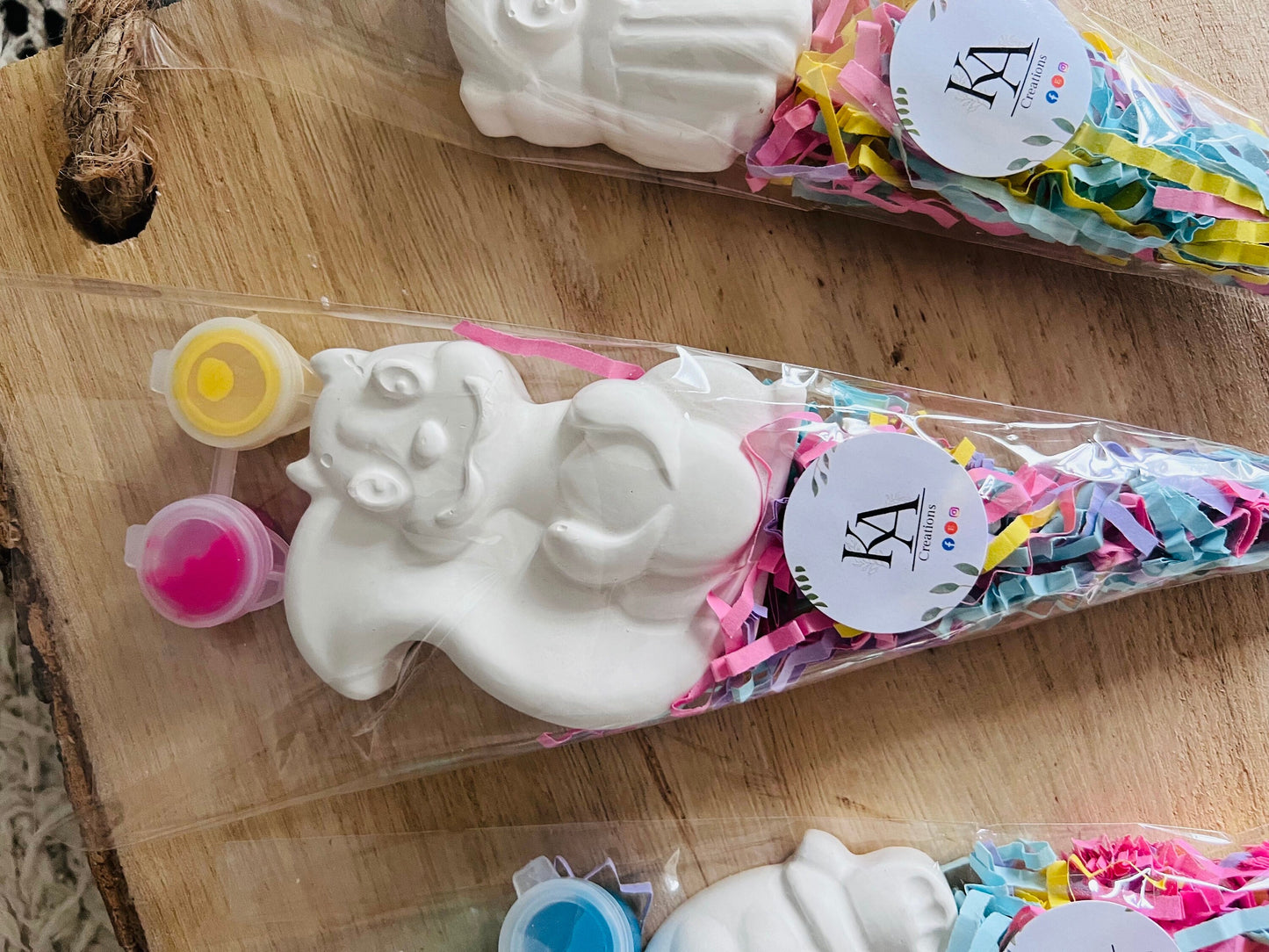 Paint your own Animals party favour gifts - Activity set - Room decoration - Childrens Gifts - Gifts - Paintable - Painting - Animals
