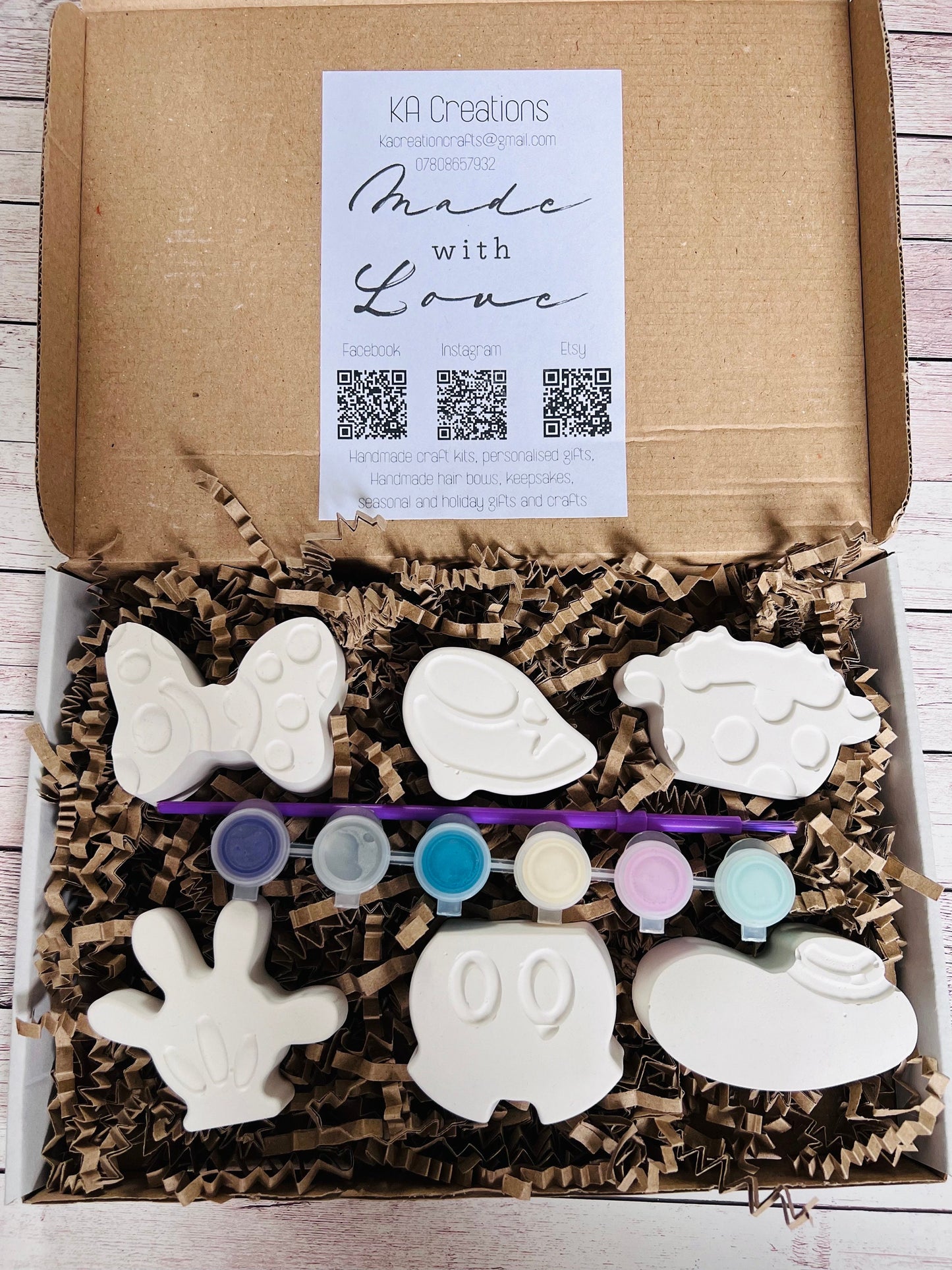 Mickey and Minnie Mouse plaster of Paris craft box - Activity set - Room decoration - Childrens Gifts - Gifts - Paintable - Painting