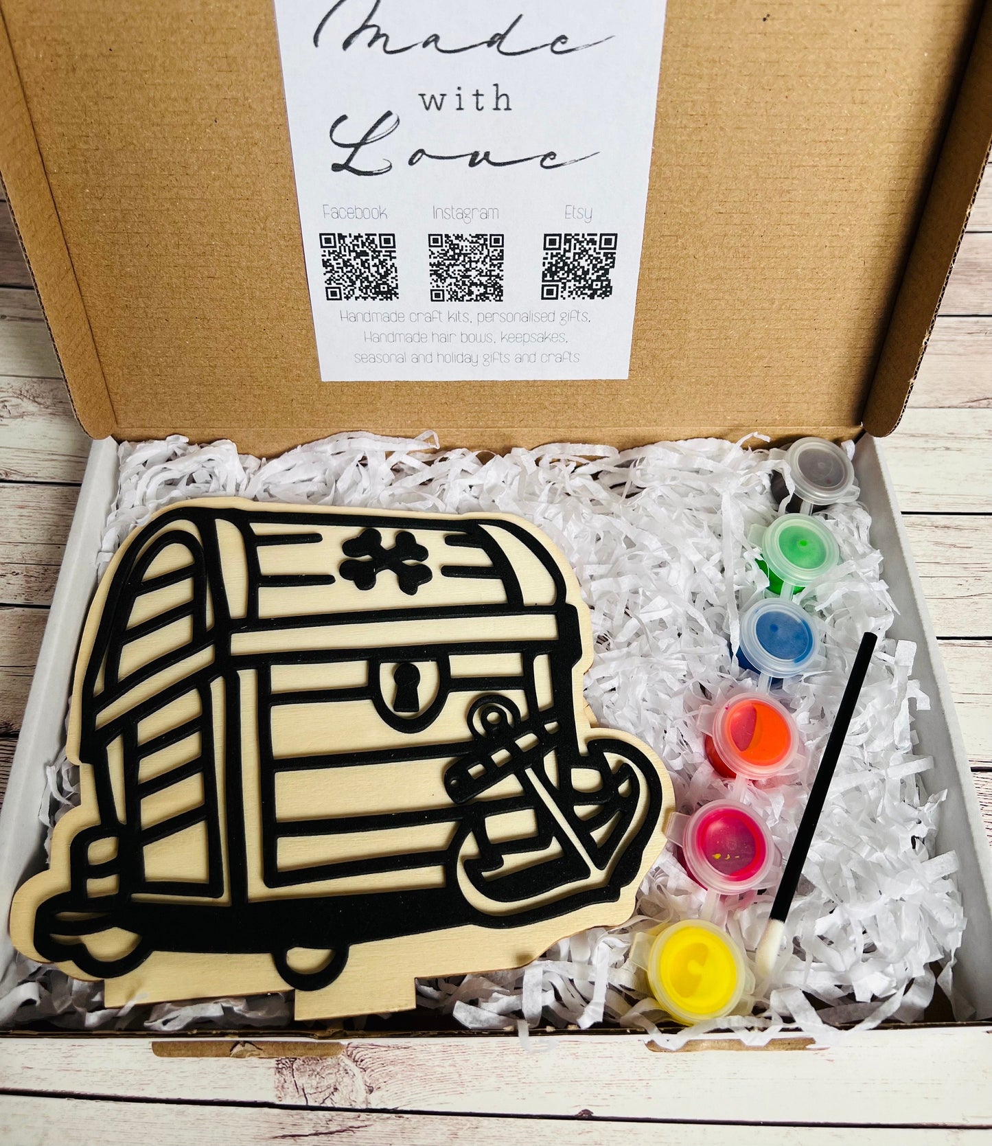 Paint your own Treasure chest - Activity set - Room decoration - Childrens Gifts - Paintable - Painting - Craft Kit - Toddler craft kit