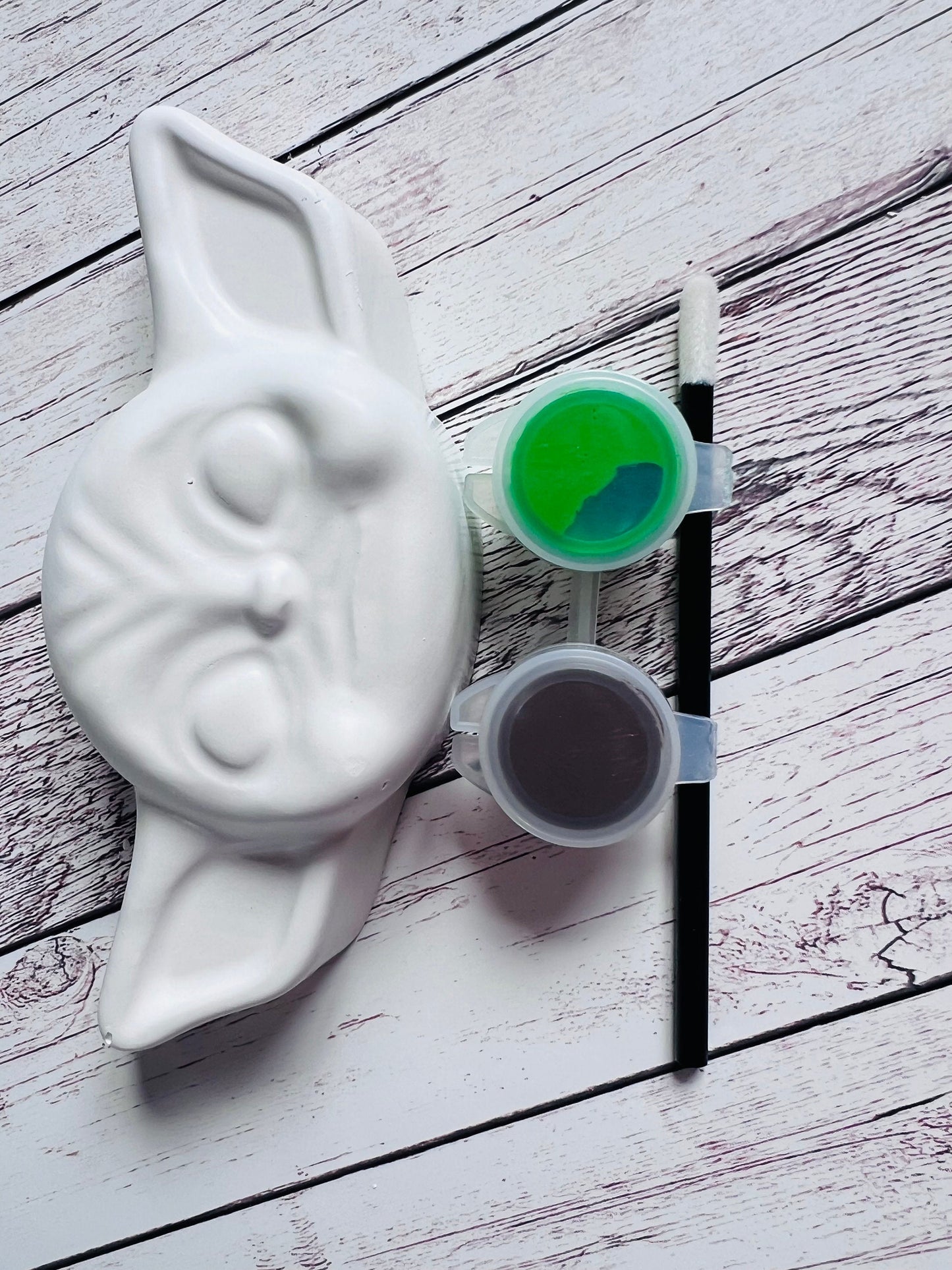 Paint your own plaster of Paris Star Wars YODA head - Activity set - Room decoration - Childrens Gifts - Gift - Painting - Party favour