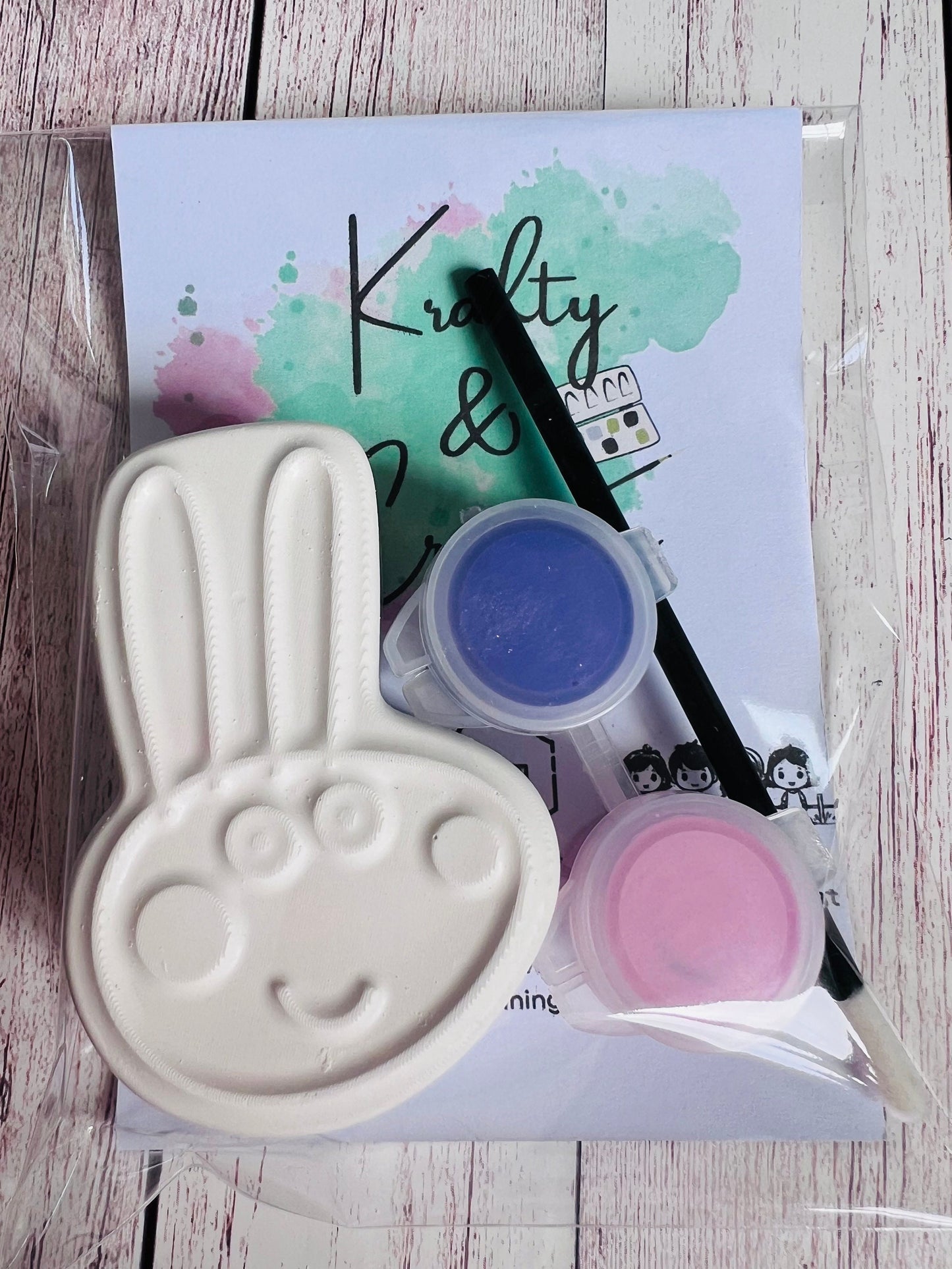 Paint your own plaster of Paris Pink Pig & friends mixed 1pc figure - Activity set - Childrens Gifts - Gift - - Painting - Party favour