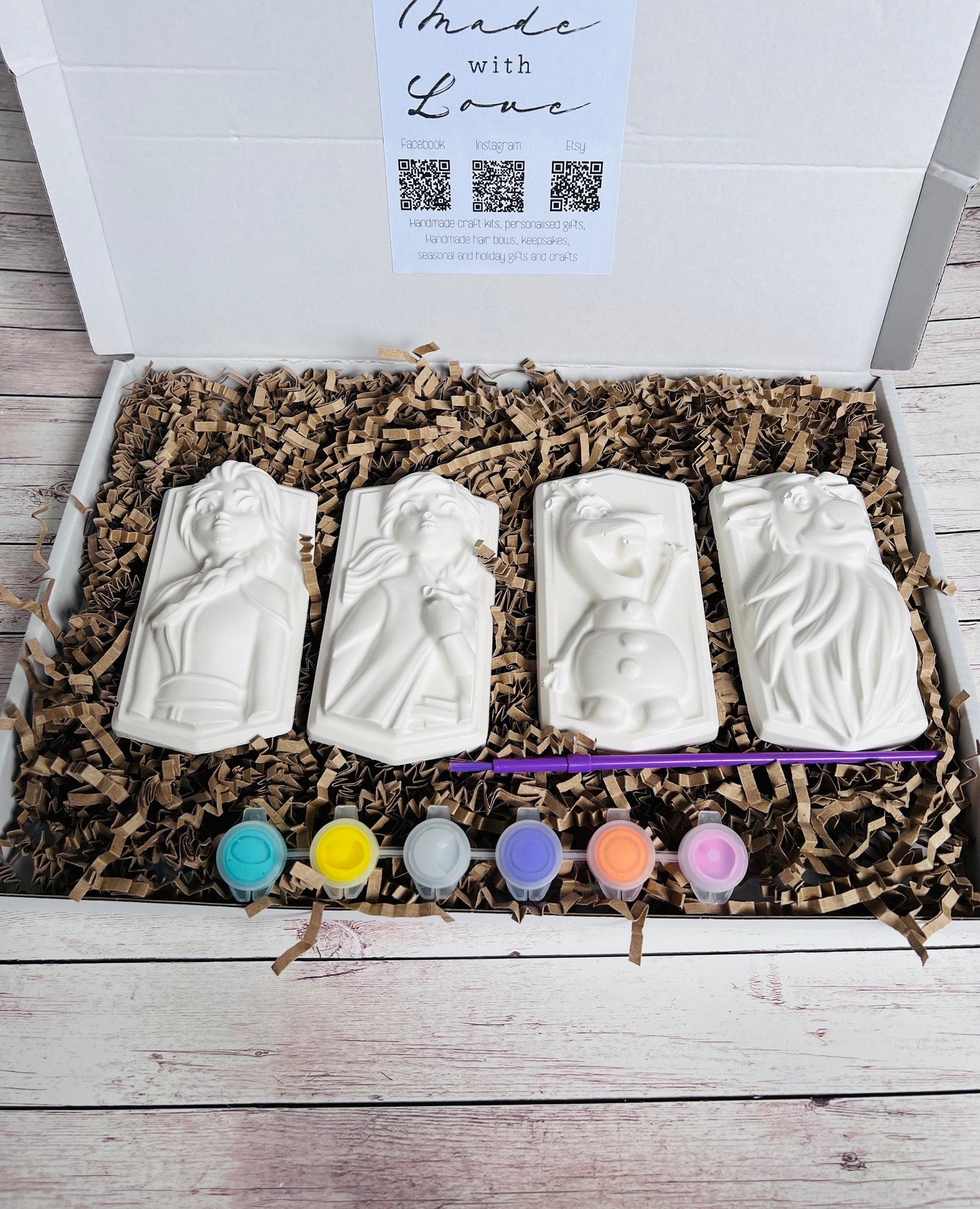 Frozen inspired plaster of paris paint your own craft box - Activity set - Room decoration - Childrens Gifts - Gifts - Paintable - Painting