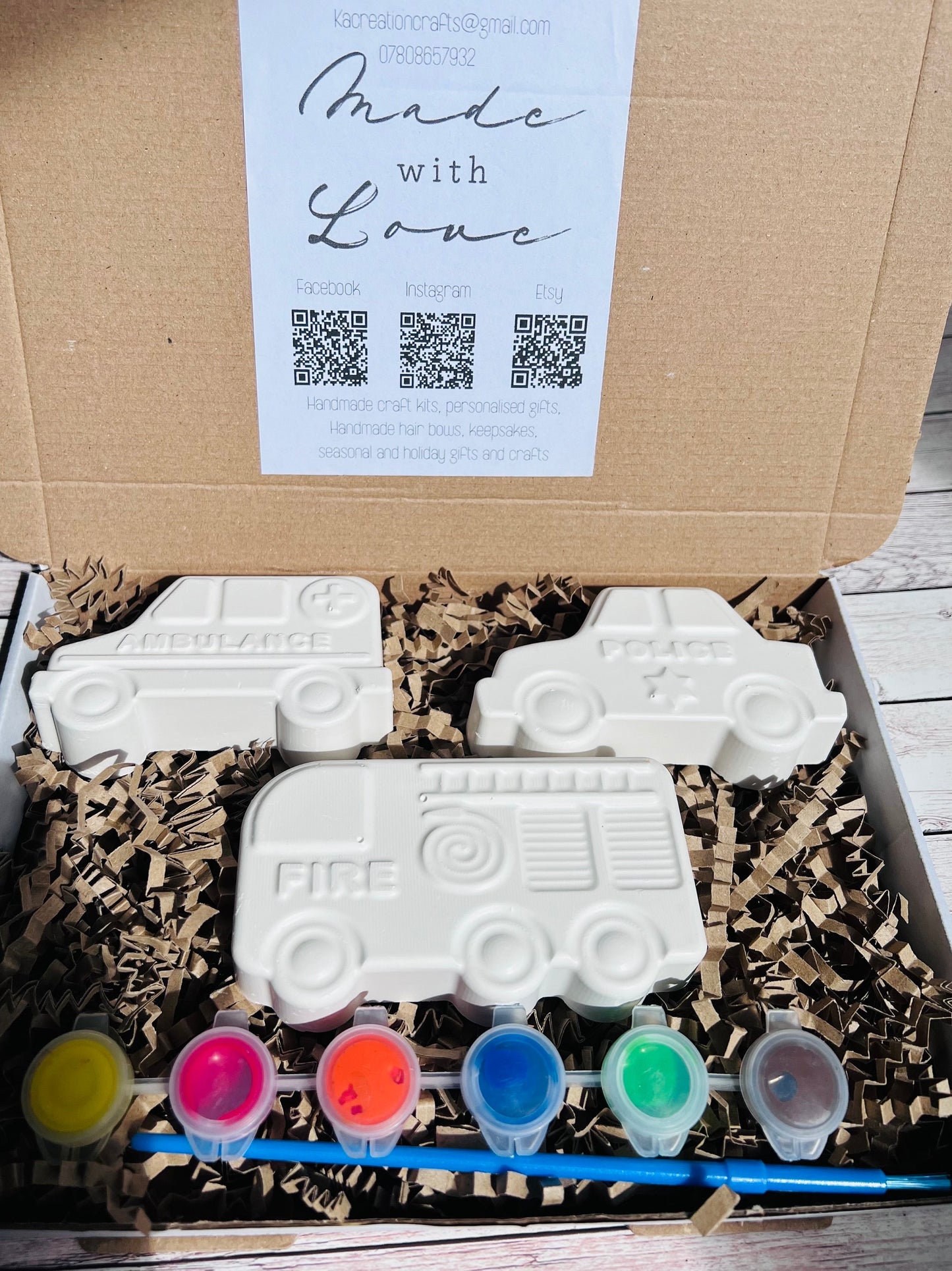 Emergancy vehicles inspired plaster of paris craft box - Activity set - Room decoration - Childrens Gifts - Gifts - Paintable - Painting-