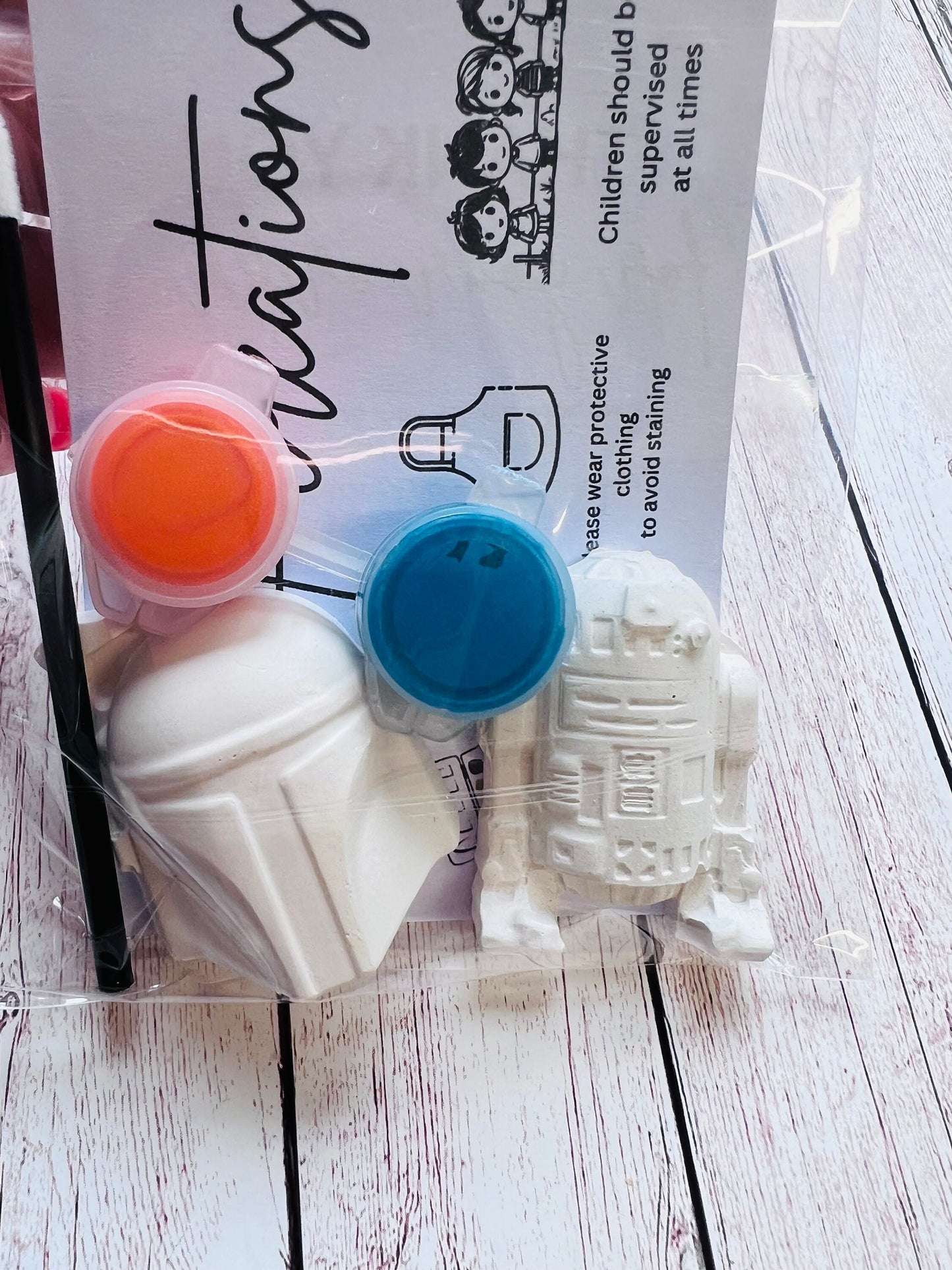 Paint your own plaster of Paris Star Wars - Activity set - Room decoration - Childrens Gifts - Gift - Paintable - Painting - Party favour