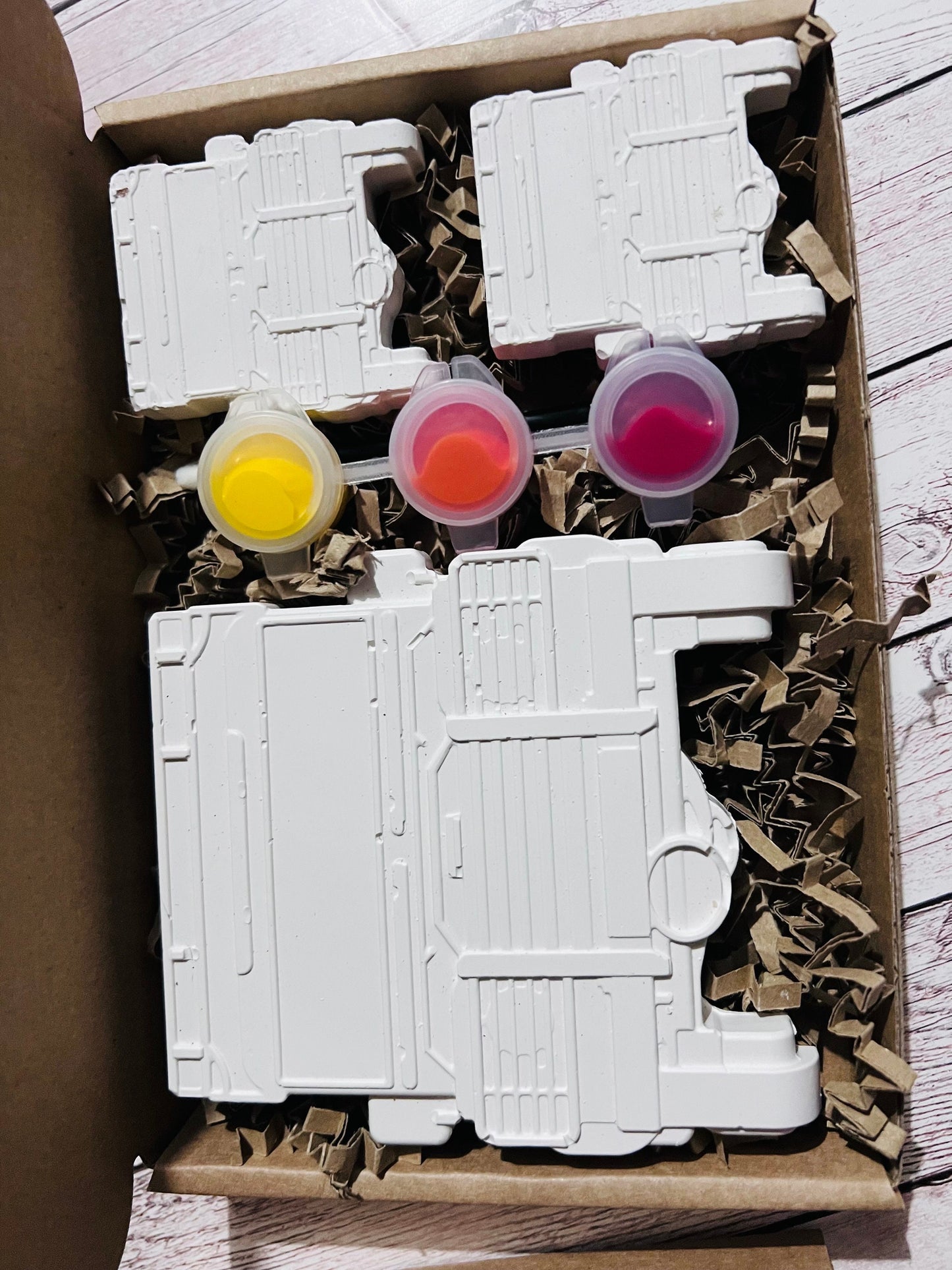 Offroad 4x4 plaster of Paris craft box - Activity set - Room decoration - Childrens Gifts - Gifts - Paintable - Painting - Car