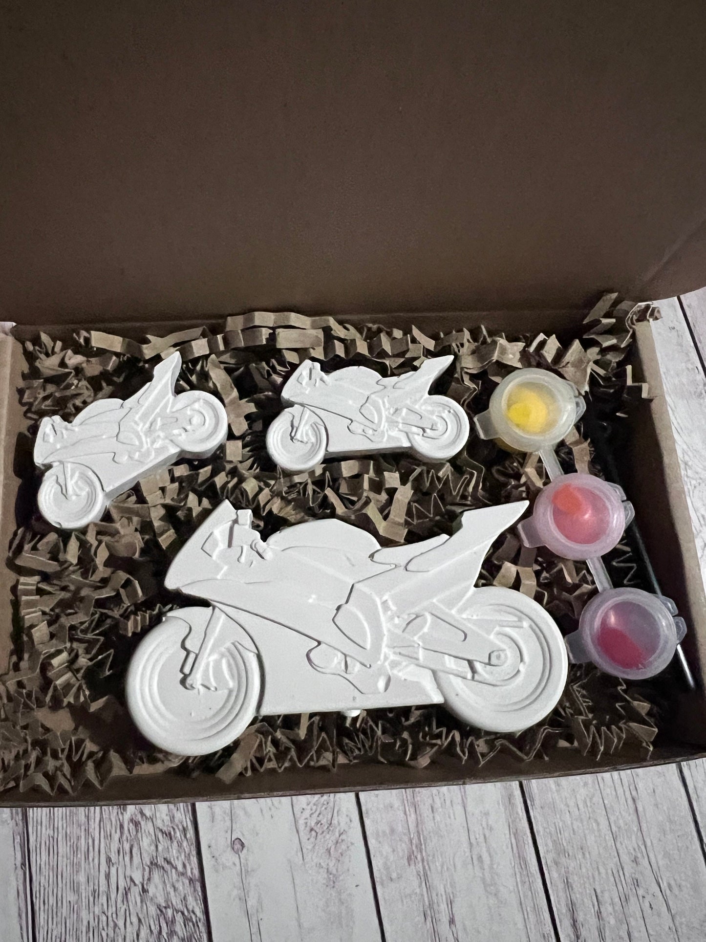Motorbike plaster of Paris moulds box - Activity set - Room decoration - Childrens Gifts - Gifts - Paintable - Painting - Bike