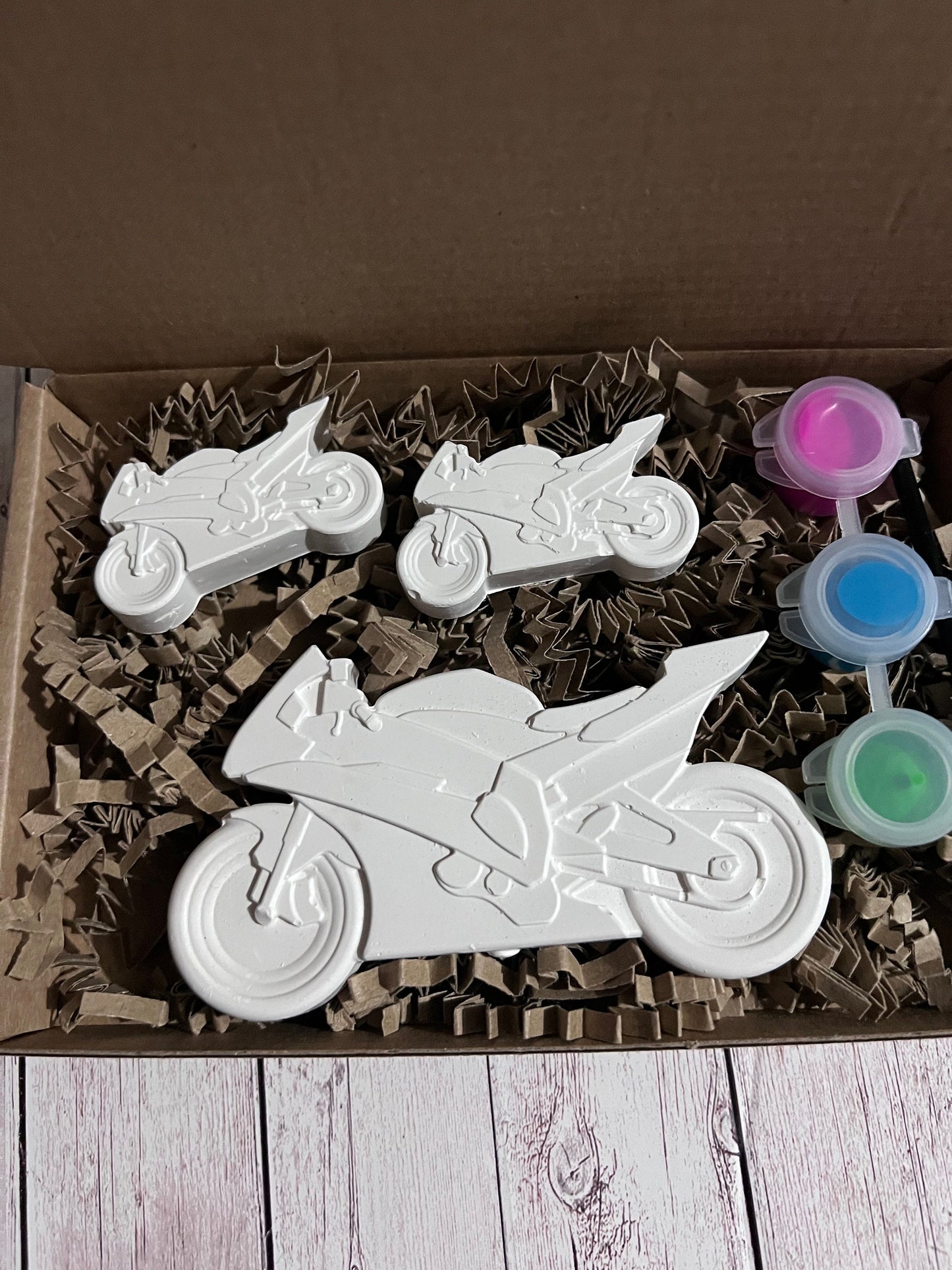 Motorbike plaster of Paris moulds box - Activity set - Room decoration - Childrens Gifts - Gifts - Paintable - Painting - Bike