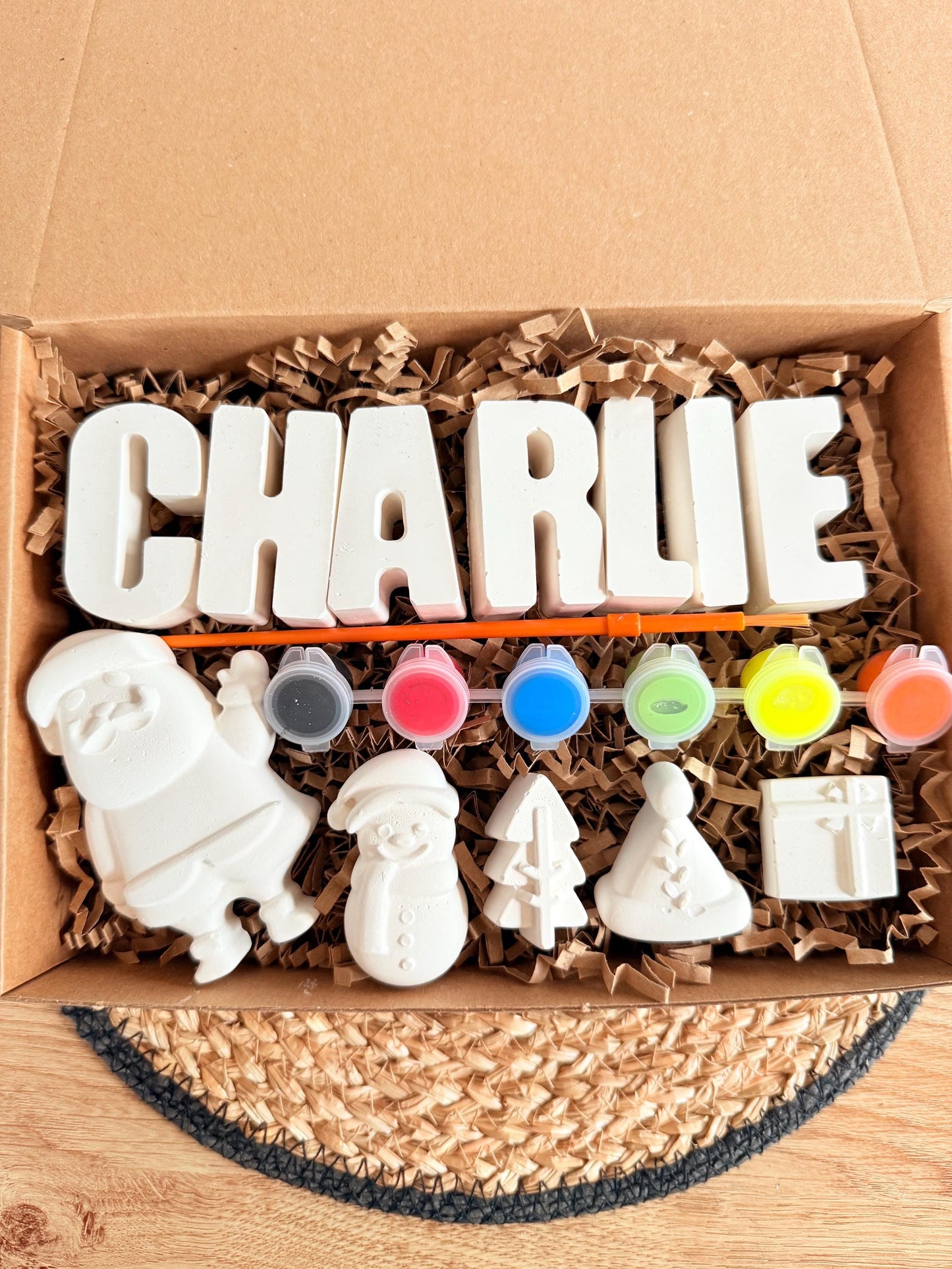 Paint your own name Christmas craft box - Activity set - Children's Gifts - Gifts - Painting - Paintable - Personalised - letterbox