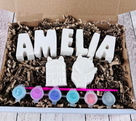 Introduce your child to art and creativity with our affordable craft kits for summer holidays.  Choose from small packs, a6, A5 or A4 boxes, or wonky boxes with slight imperfections at a fraction of the price.