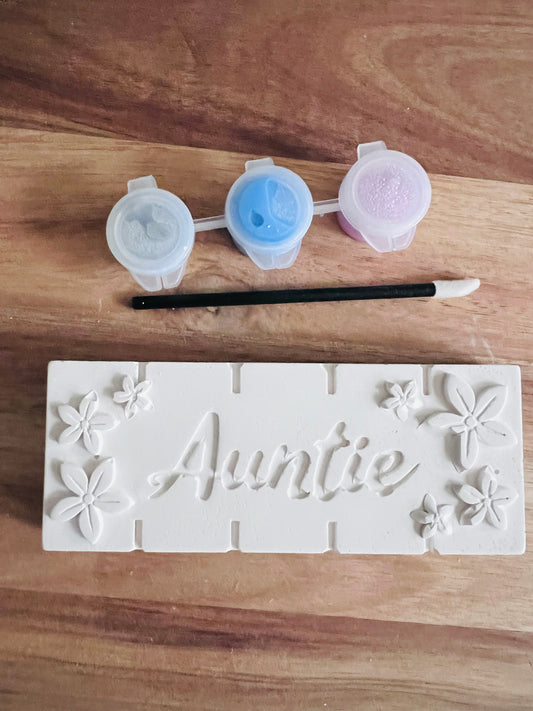 Best auntie decoration - paint your own plaster of paris craft box - Activity set - Room decoration - Childrens Gifts - Gifts - Paintable - Painting - art