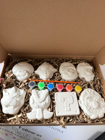 Mario Retro Gaming Inspired Paint Your Own Craft Kit | Kids Painting Activity Box | Handmade Creative Gift