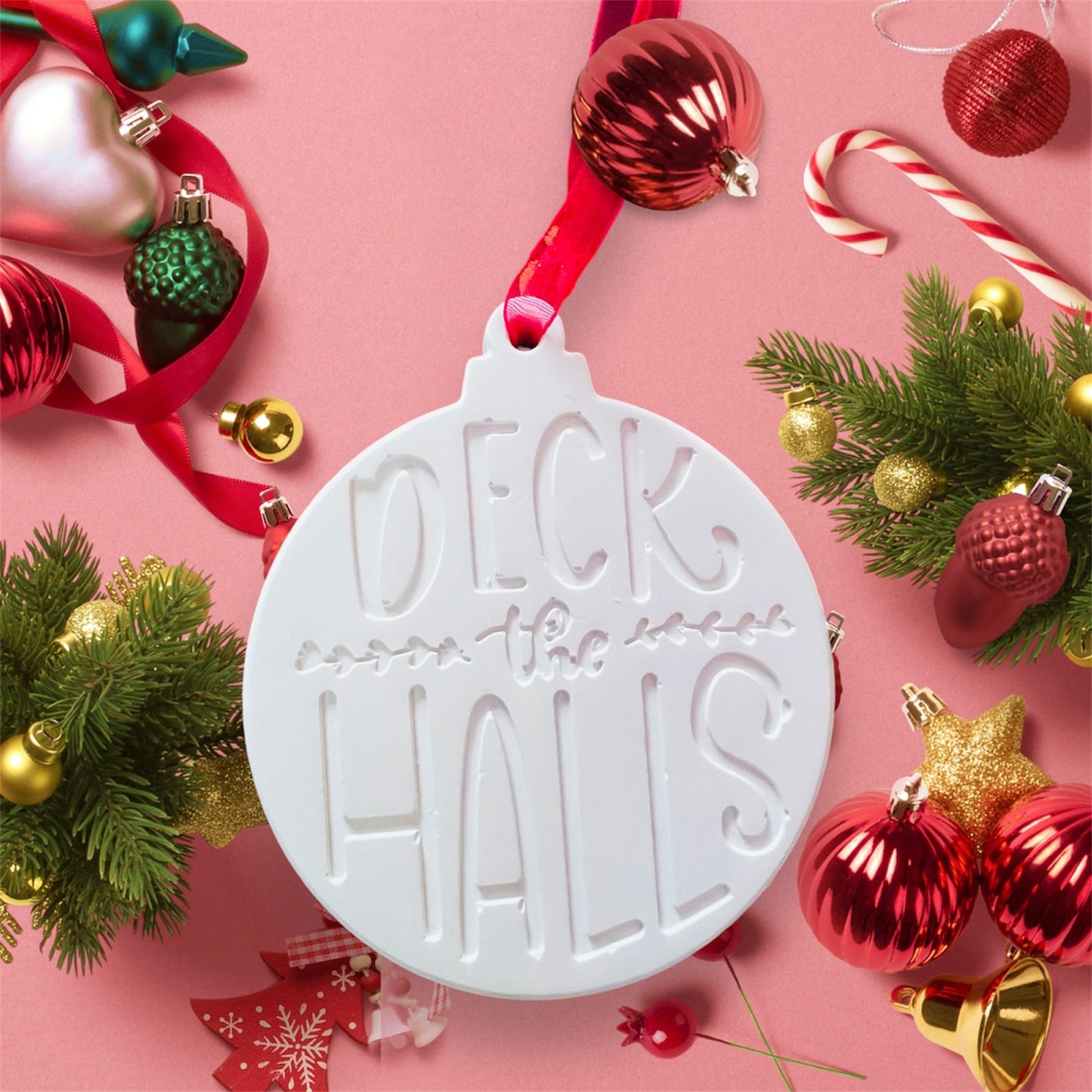 Paint your own Christmas bauble decoration - Christmas Eve box - Christmas craft kit - Christmas activities- Christmas craft ideas - children’s Christmas gifts - children’s Christmas stocking ideas - ‘Deck the halls’