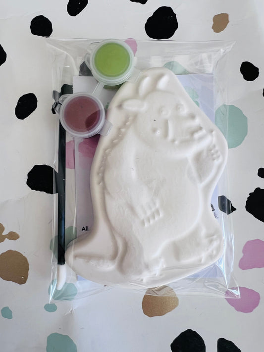 Paint your own gruffalo figure  - Activity set - Room decoration - Childrens Gifts - Gifts - Paintable - Painting - Party