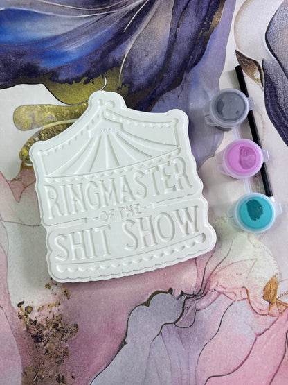 Ringmaster of the shit show inspired plaster of Paris decor - Activity set - Room decoration - Childrens Gifts - Gifts - Paintable - Painting