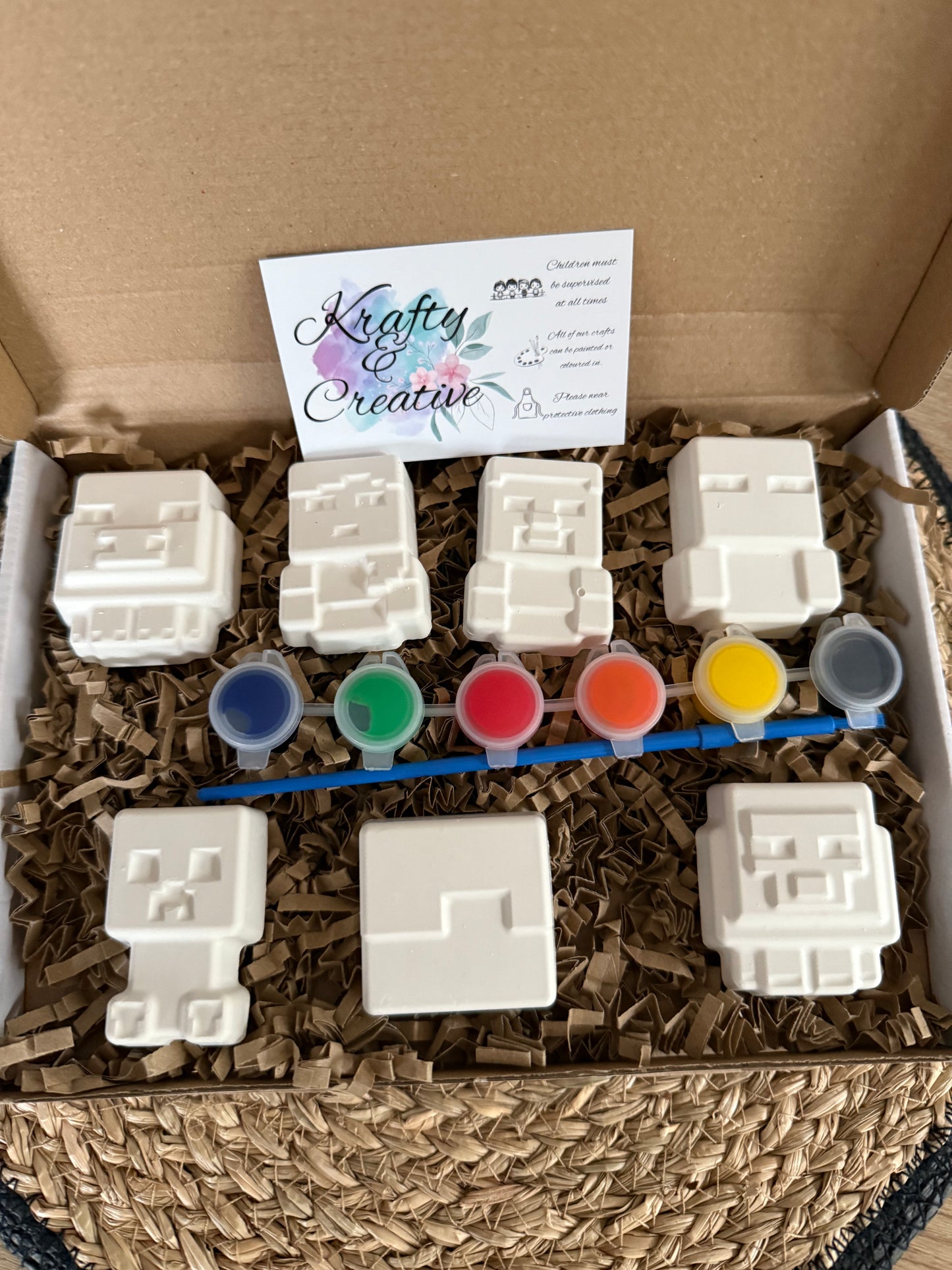 Mine paint your own plaster of paris craft box - Activity set - Room decoration - Childrens Gifts - Gifts - Paintable - Painting - art