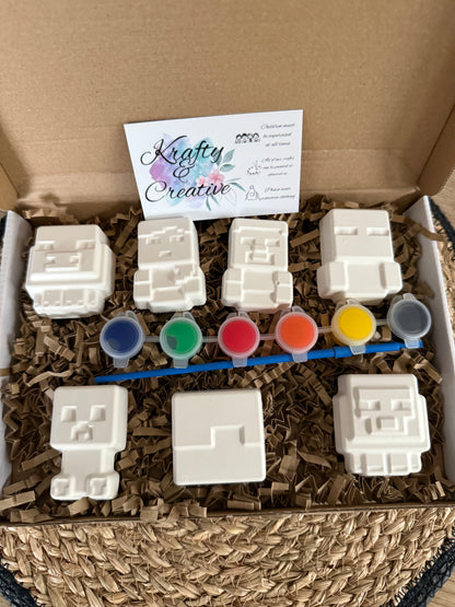 Mine paint your own plaster of paris craft box - Activity set - Room decoration - Childrens Gifts - Gifts - Paintable - Painting - art