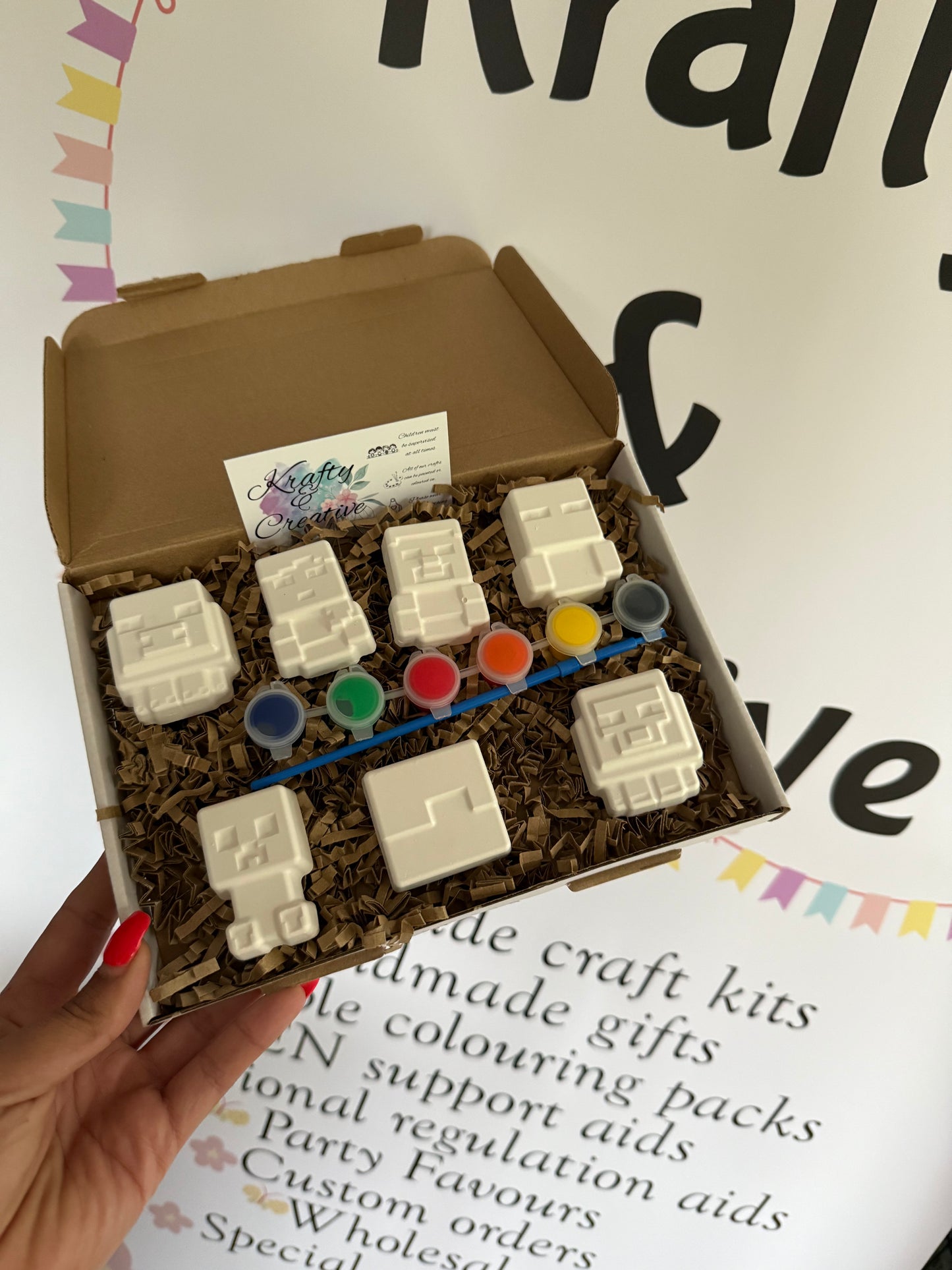 Mine paint your own plaster of paris craft box - Activity set - Room decoration - Childrens Gifts - Gifts - Paintable - Painting - art