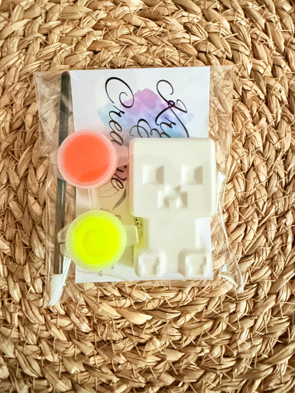 Mine paint your own plaster of paris craft - Activity set - Room decoration - Childrens Gifts - Gifts - Paintable - Painting - art