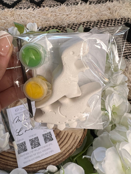 Paint your own plaster of Paris 2pc Dinosour - Activity set - Room decoration - Childrens Gifts - Paintable - Painting - Party Favour