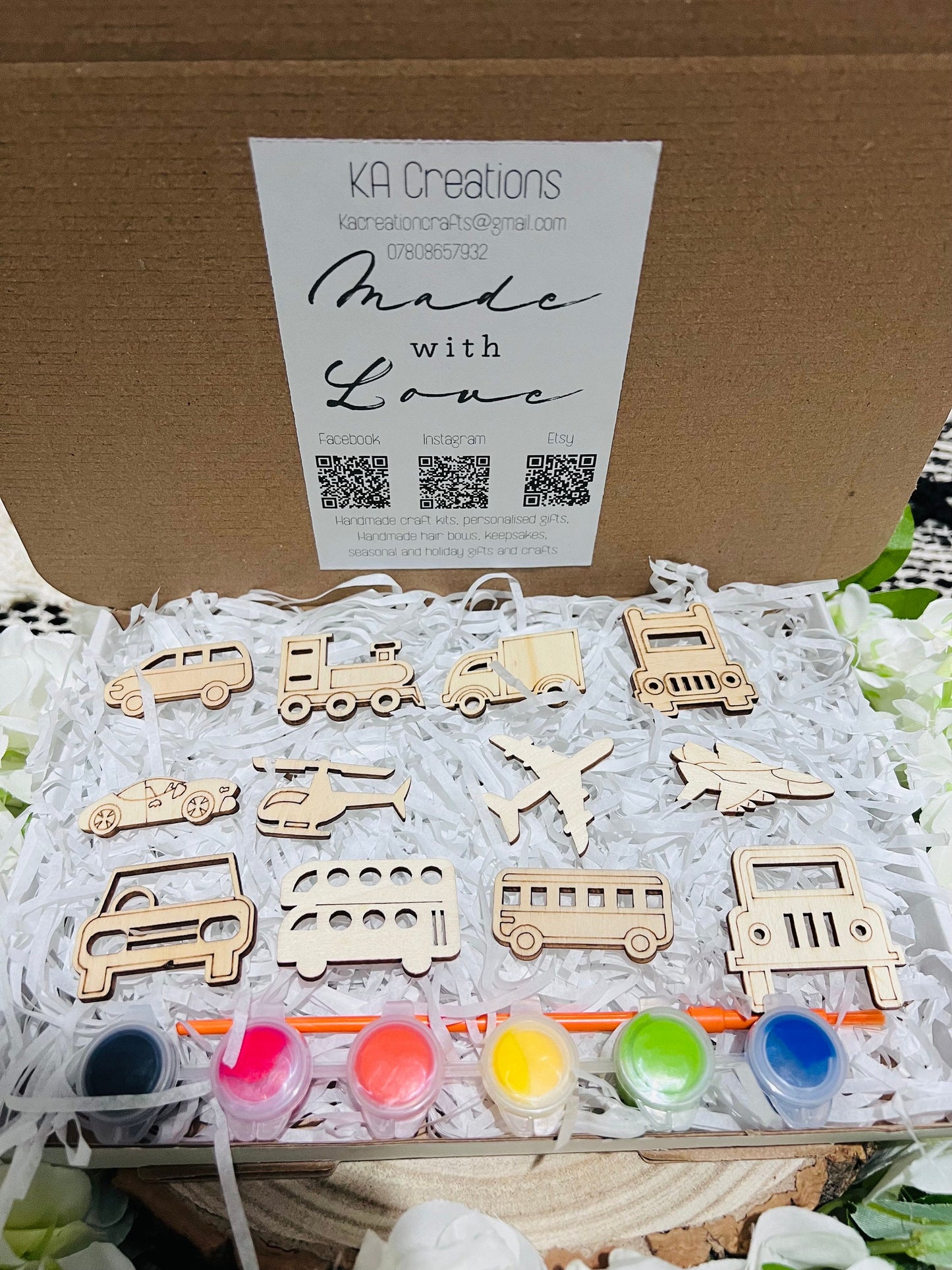 Paint your own 12pc Vehicle craft box  - Activity set - Room decoration - Childrens Gifts - Wooden Crafts - Gift - Paintable - Painting - crafts - Craft Kit