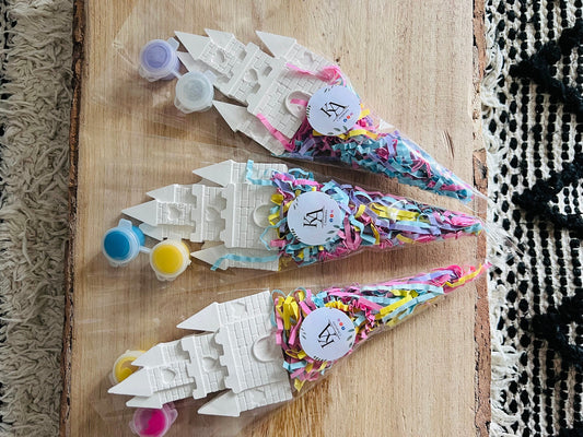 Paint your own Castle party favour gifts  - Activity set - Room decoration - Childrens Gifts - Gifts - Paintable - Painting - Princess