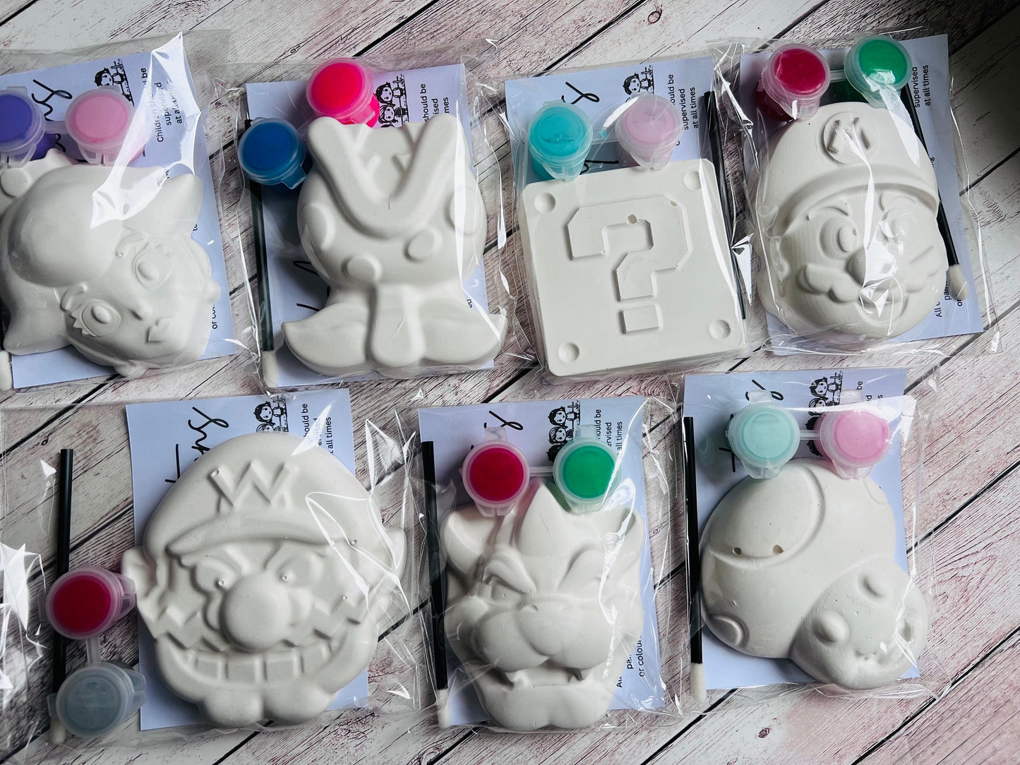 Paint your own Mario inspired plaster of Paris Figure - Activity set - Room decoration - Childrens Gifts - Gifts - Paintable - Painting