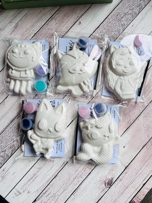 Paint your own Gabbys dolls house inspired plaster of Paris Figure - Activity set - Room decoration - Childrens Gifts - Gifts - Painting