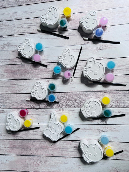 Paint your own plaster of Paris Pink Pig & friends mixed 1pc figure - Activity set - Childrens Gifts - Gift -  - Painting - Party favour