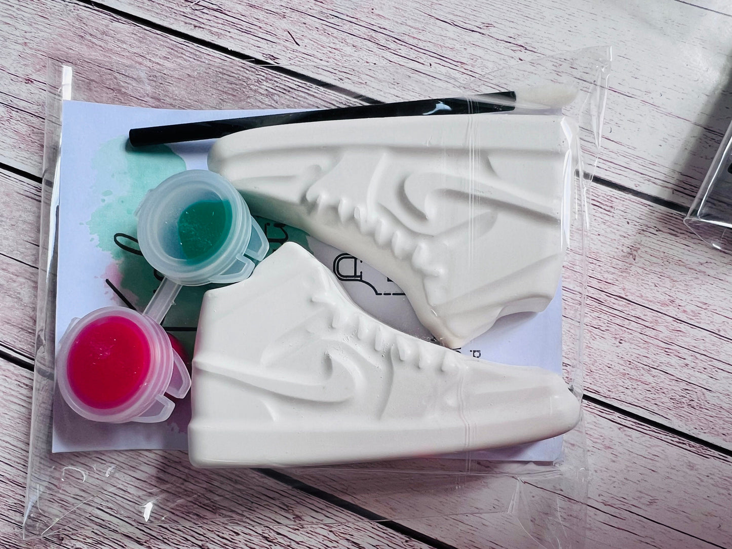 Paint your own plaster of Paris trainers -  sneakers - Activity set - Childrens Gifts - Gift - Painting - Party favour - character gift