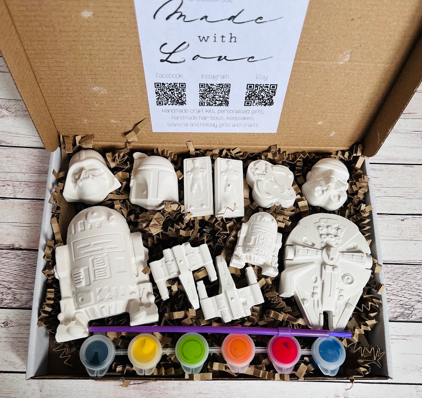 Star Wars inspired plaster of paris craft box  - Activity set - Room decoration - Childrens Gifts - Gifts - Paintable - Painting