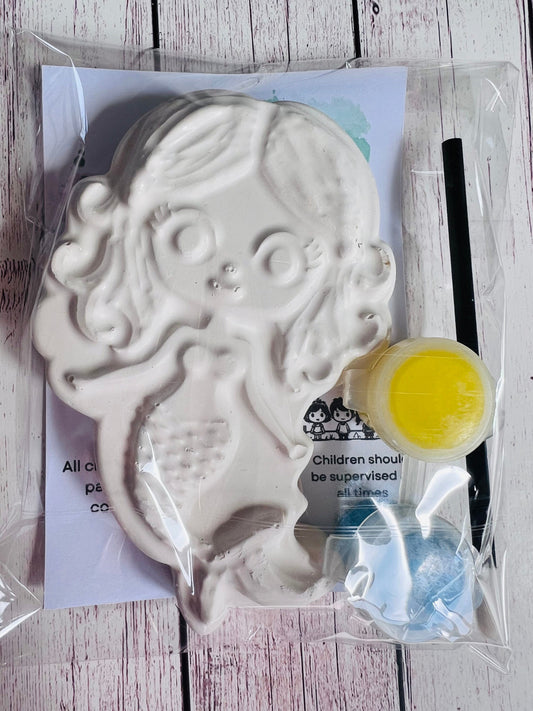 Paint Your Own Mermaid Plaster Figure | Under The Sea Craft Activity Kit | Kids Party Bag & Creative Gift