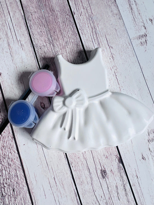 Paint Your Own Ballet Dress Plaster Figure | Dance Craft Activity Kit | Kids Party Bag & Creative Gift