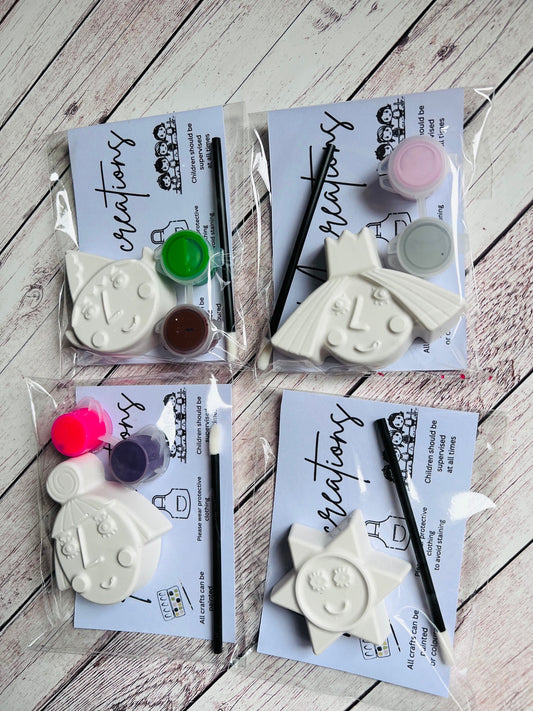 Paint your own plaster of Paris Ben & Holly inspired - Activity set - Childrens Gifts - Gift - Painting - Party favour - character gift