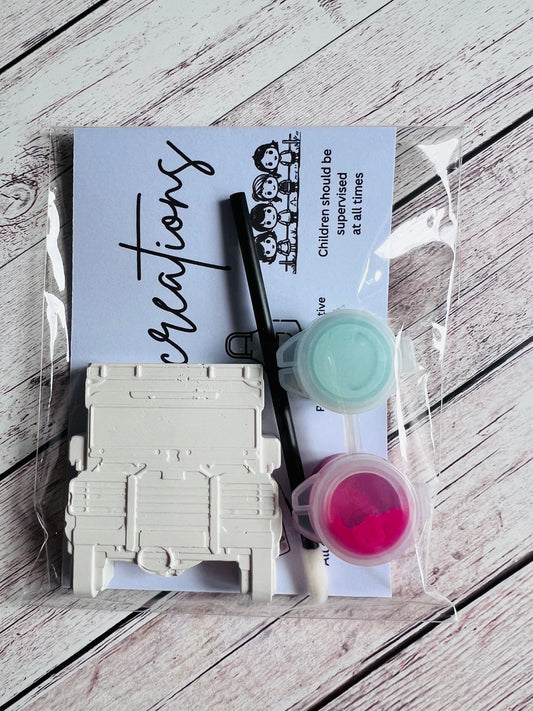 Paint your own plaster of Paris Defender car inspired - Activity set - Childrens Gifts - Gift - Painting - Party favour - character gift