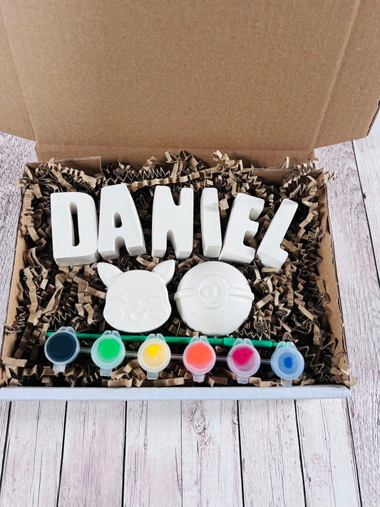 Paint your own name craft box with Pokee - Activity set - Childrens Gifts - Gifts - Painting - Paintable - Personalised - Lettbox gift