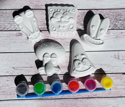 Sponge boy and friends inspired plaster of paris craft box  - Activity set - Room decoration - Childrens Gifts - Gifts - Paintable - Painting-