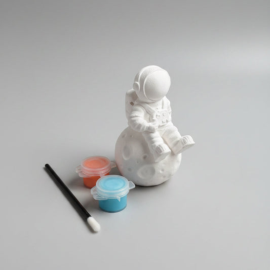 Paint Your Own Astronaut Inspired Plaster Figure | Space Craft Activity Kit | Kids Party Bag & Creative Gift