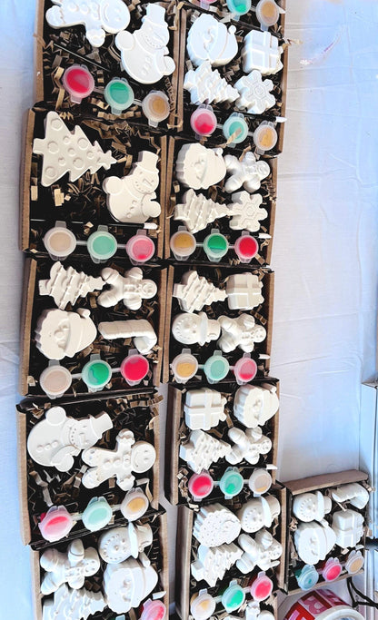 4 for 10 Paint your own Christmas decorations - Christmas Eve box - Christmas gifts - Christmas activities- Christmas craft ideas - paint