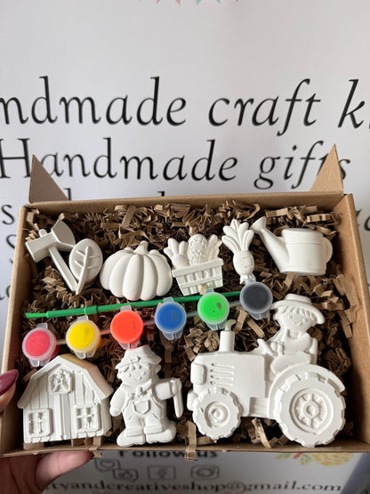 Farmyard Harvest Inspired Paint Your Own Craft Kit | Kids Painting Activity Box | Handmade Creative Gift